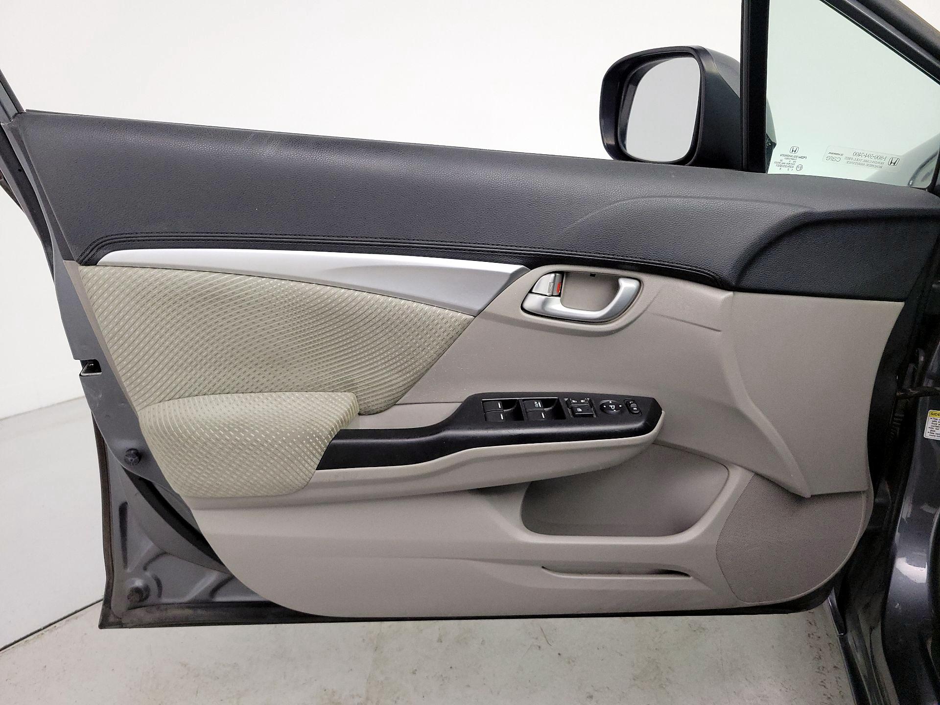 Thumbnail: 2013 Honda Civic - 12