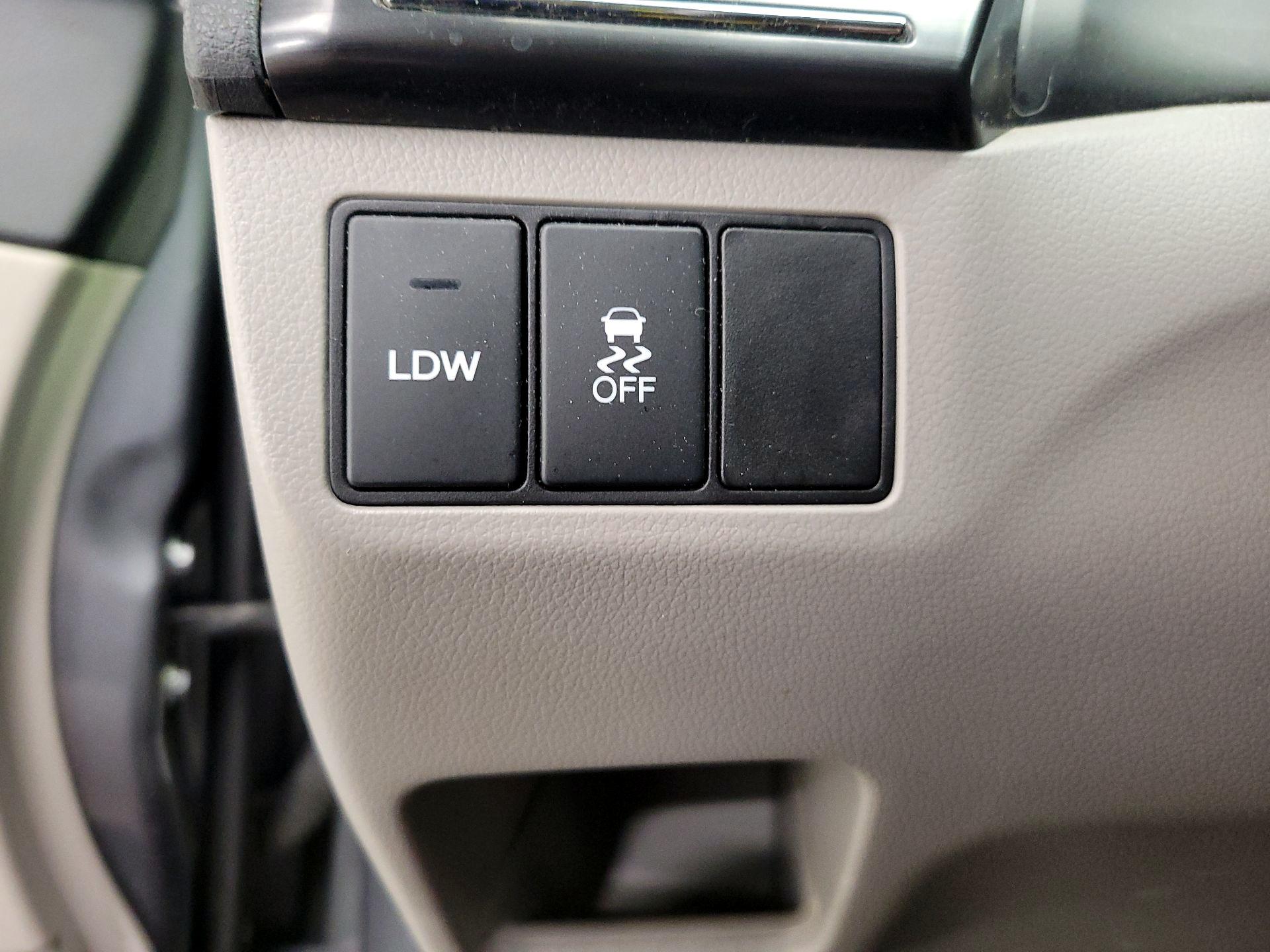 Thumbnail: 2013 Honda Civic - 13