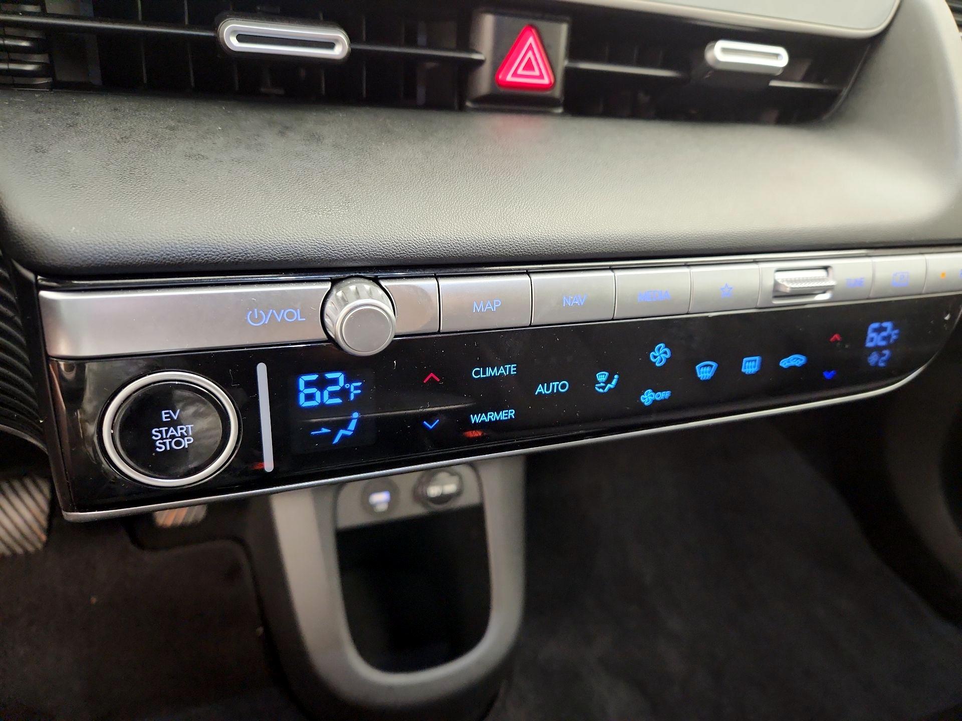 Thumbnail: 2023 Hyundai Ioniq 5 - 17