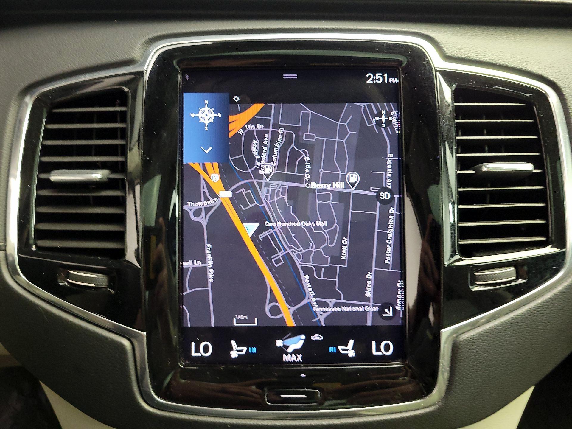 Thumbnail: 2021 Volvo XC90 - 14