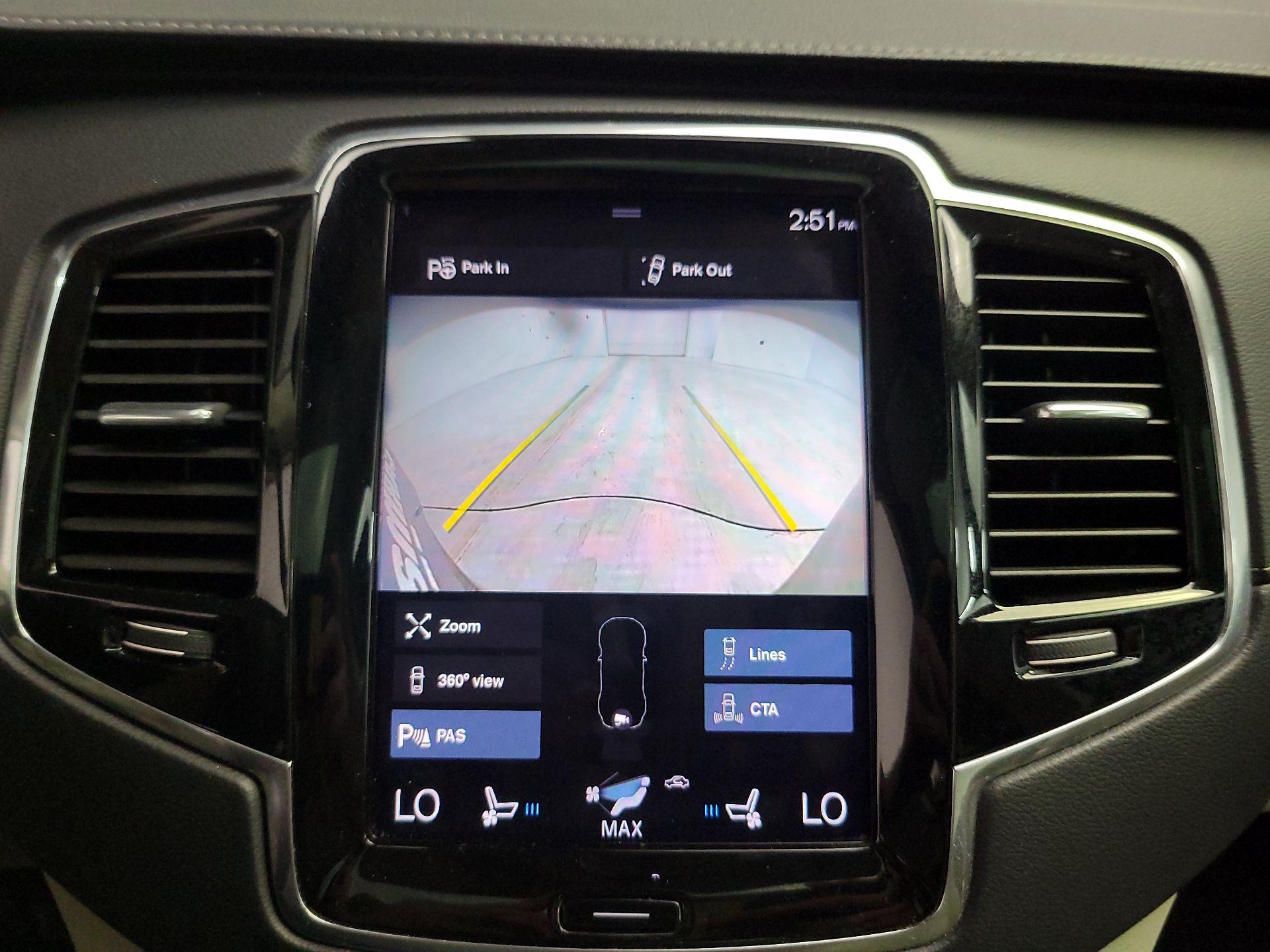 Thumbnail: 2021 Volvo XC90 - 15