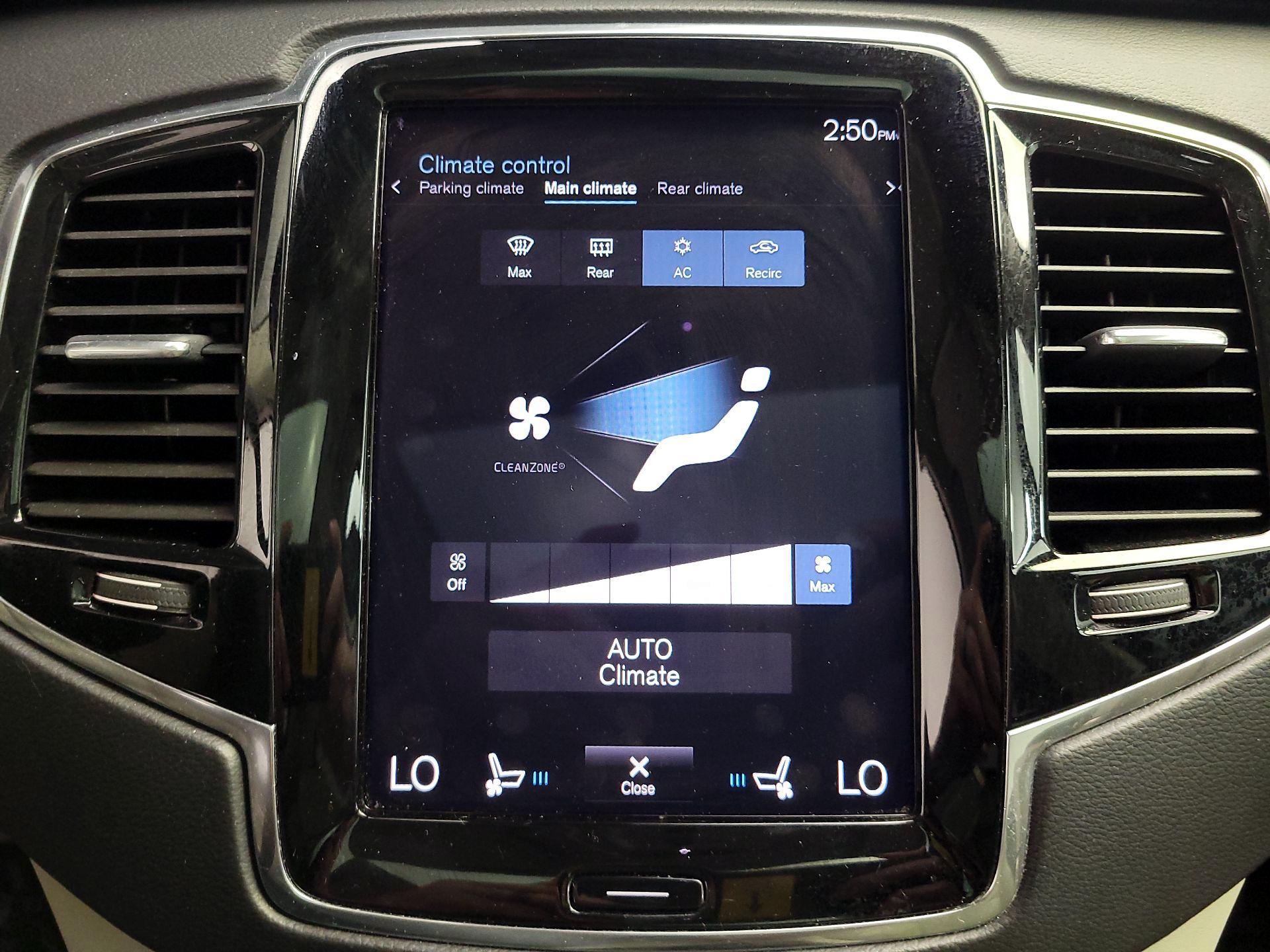 Thumbnail: 2021 Volvo XC90 - 17