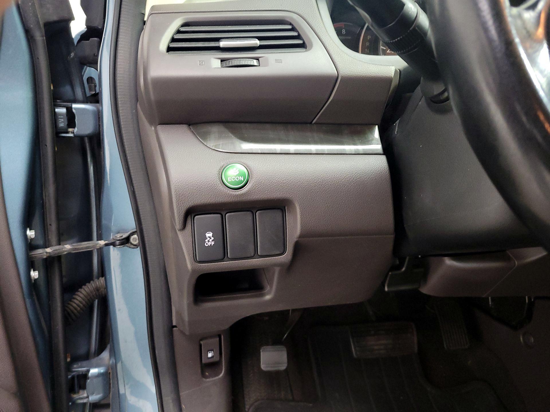 Thumbnail: 2013 Honda CR-V - 13