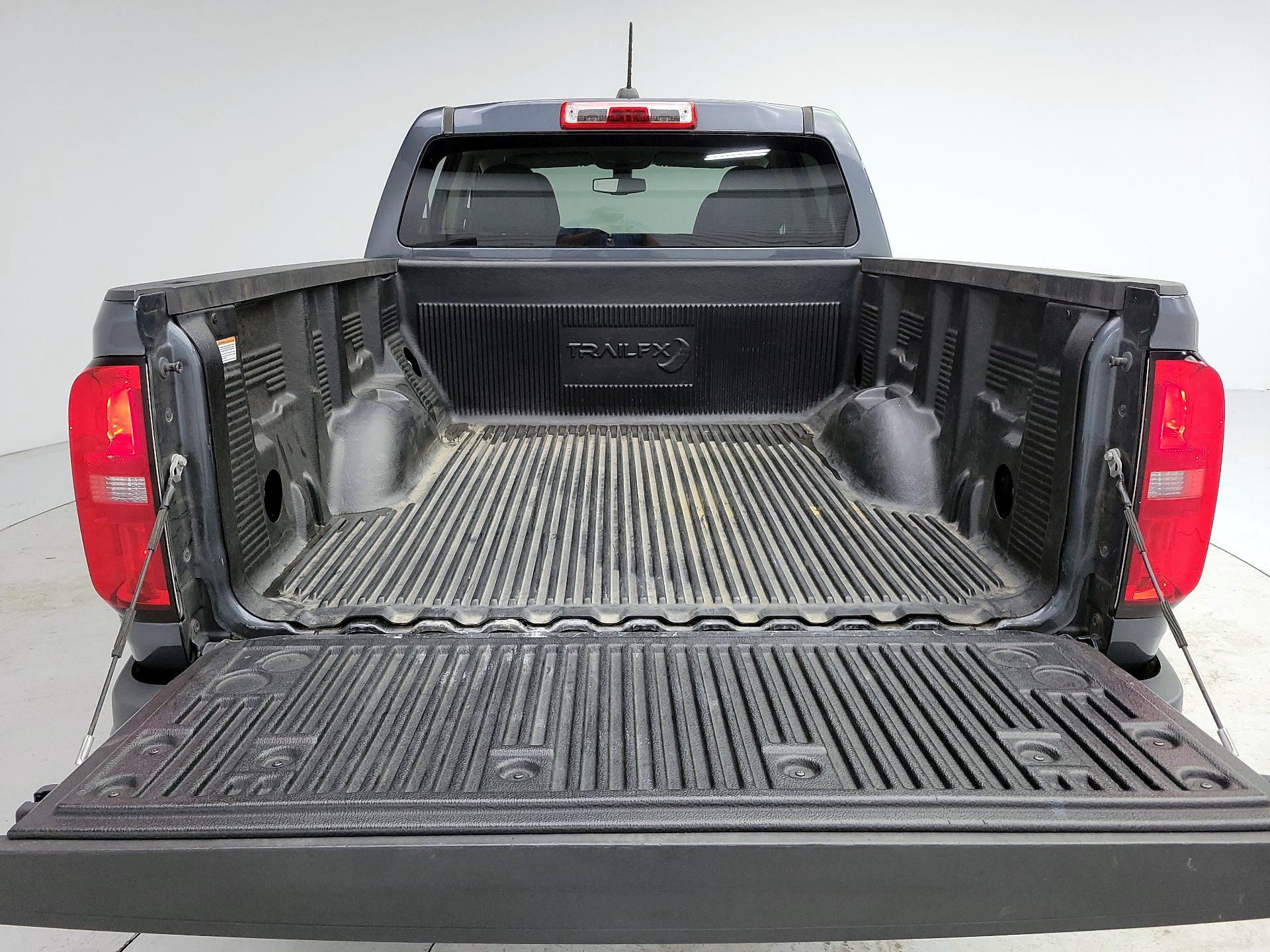 Thumbnail: 2016 Chevrolet Colorado - 20