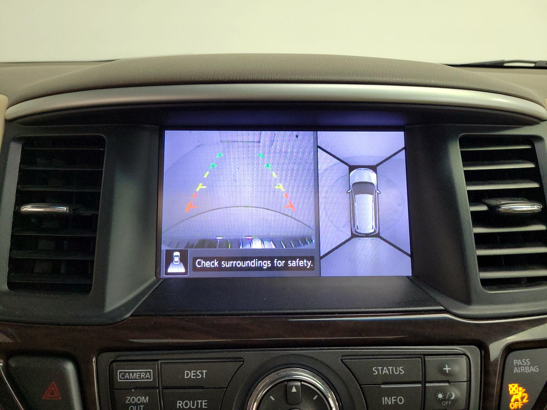 Thumbnail: 2014 Nissan Pathfinder - 15