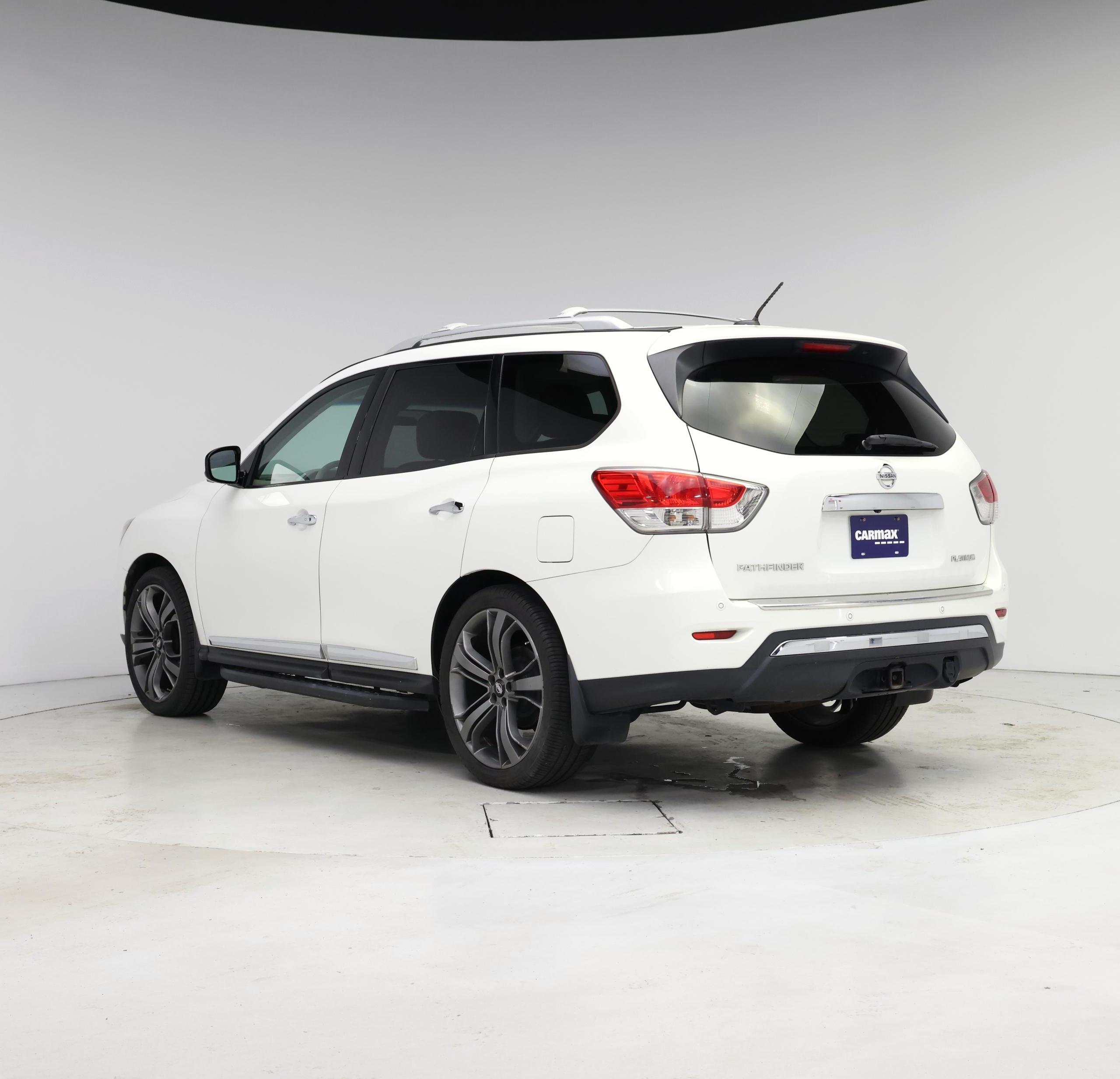 Thumbnail: 2014 Nissan Pathfinder - 2