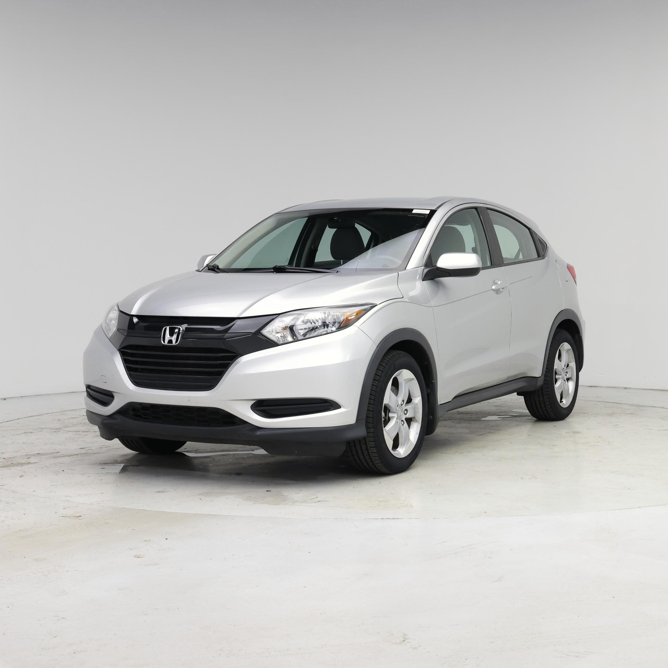 Thumbnail: 2016 Honda HR-V - 4