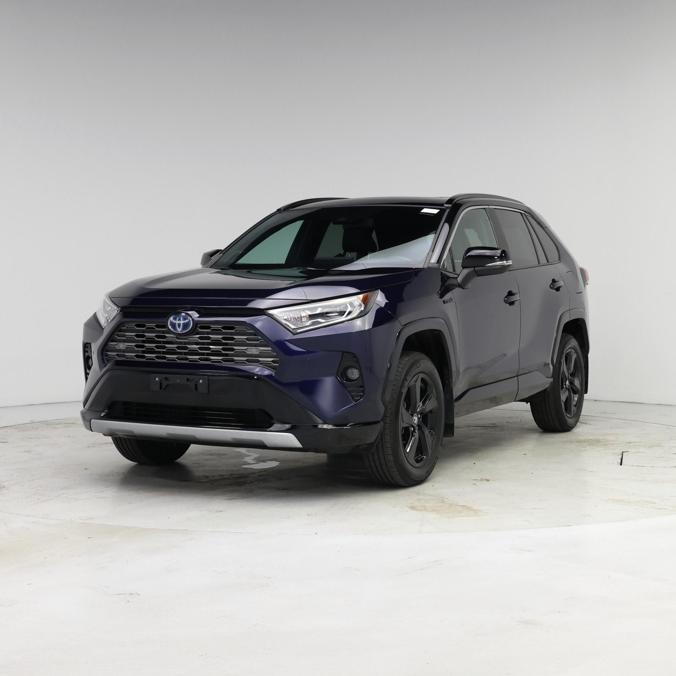 Thumbnail: 2020 Toyota RAV4 - 4