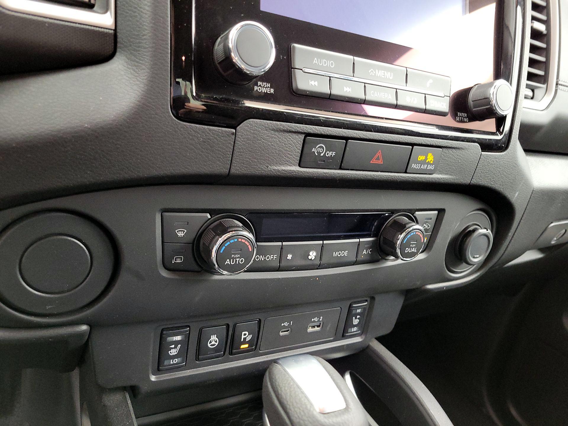 Thumbnail: 2024 Nissan Frontier - 16
