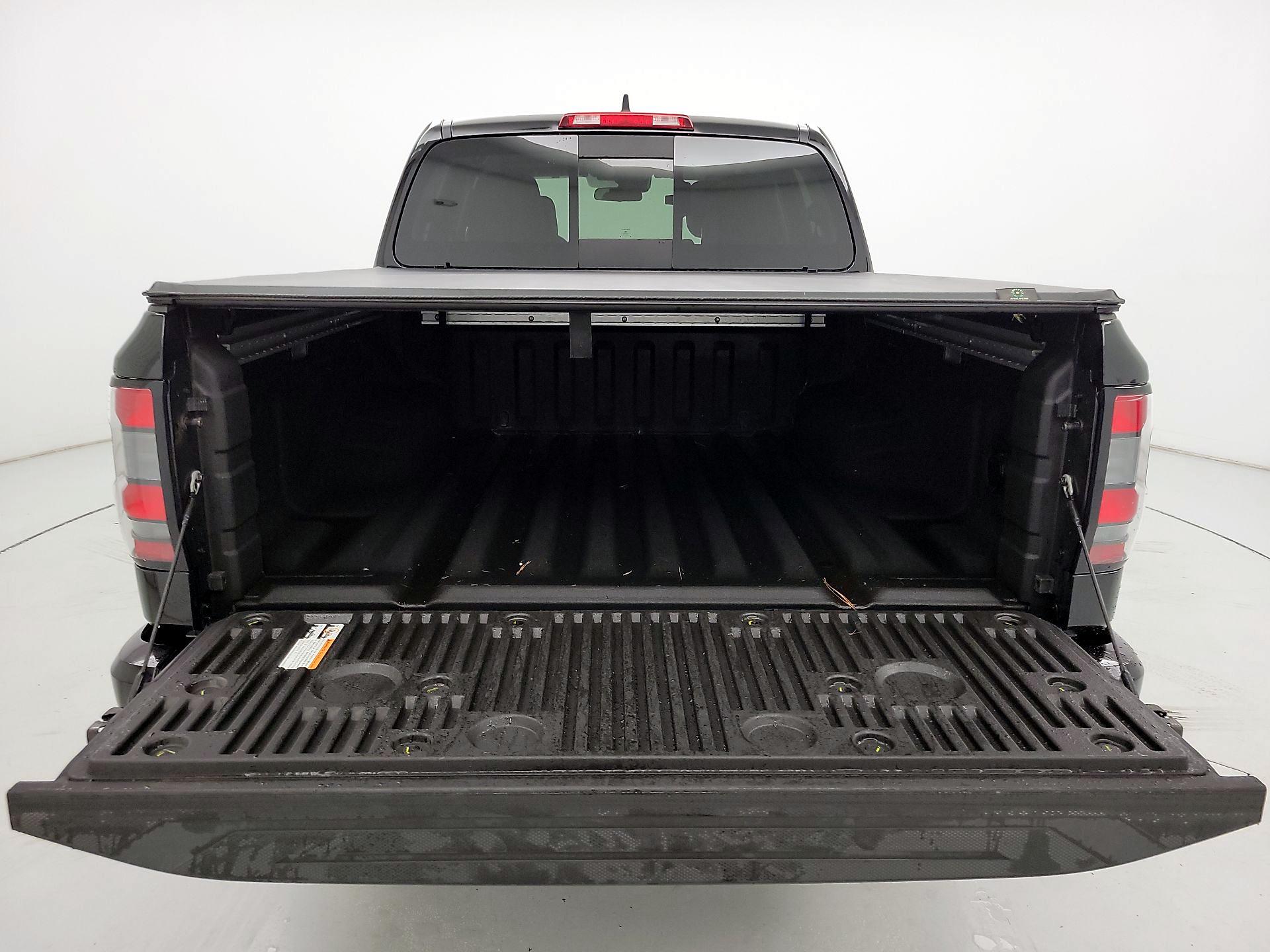 Thumbnail: 2024 Nissan Frontier - 20