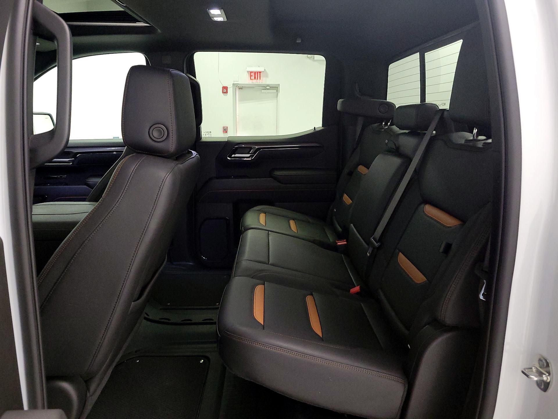 Thumbnail: 2024 GMC Sierra 1500 - 20