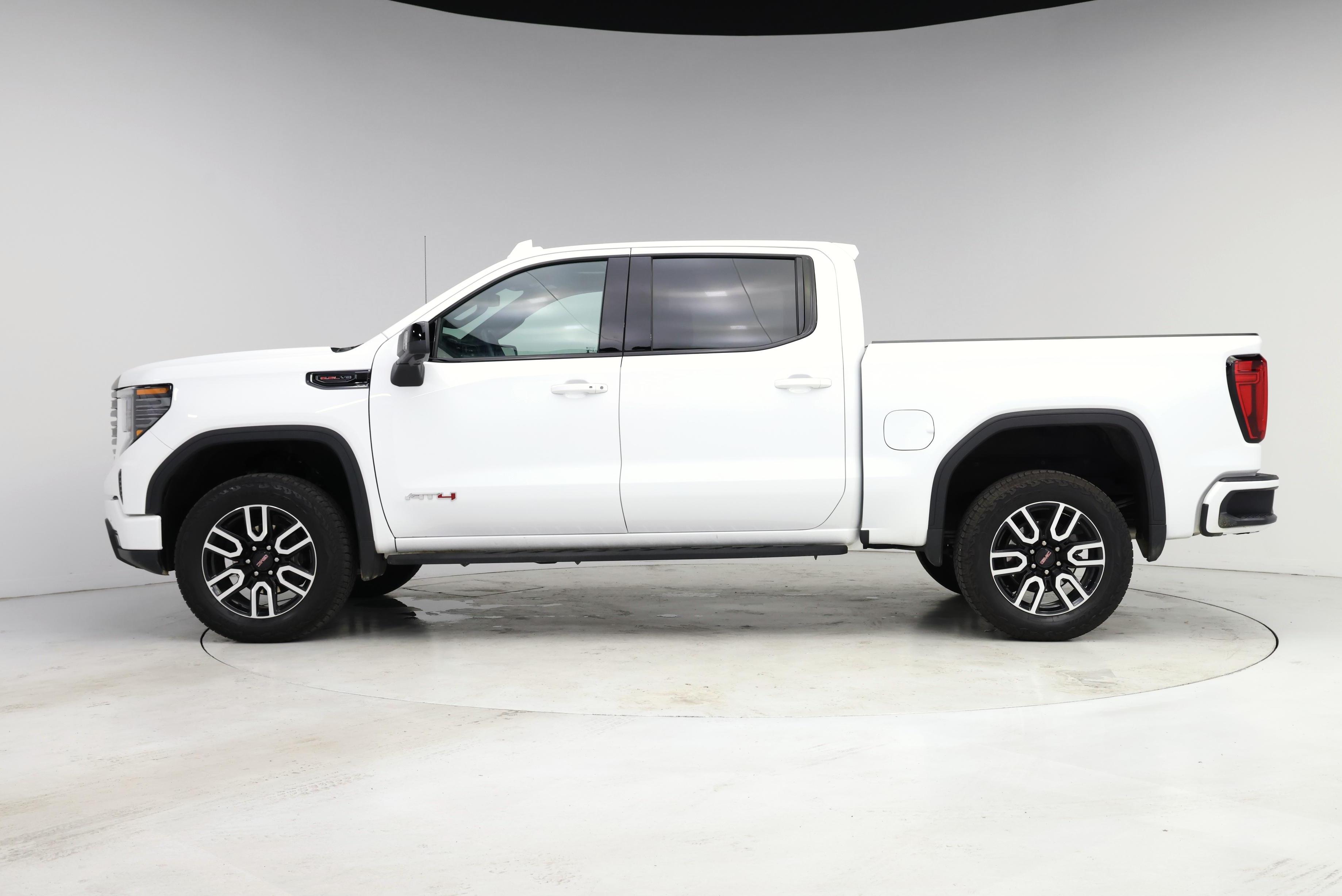 Thumbnail: 2024 GMC Sierra 1500 - 3