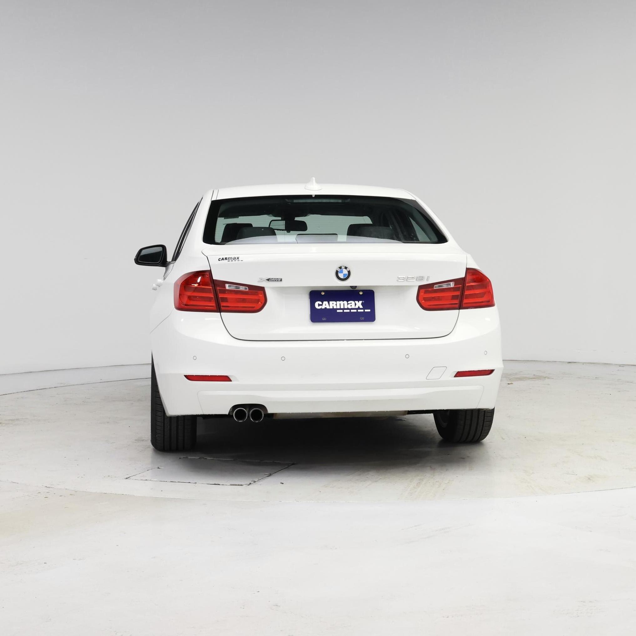 Thumbnail: 2015 BMW 3 Series - 6