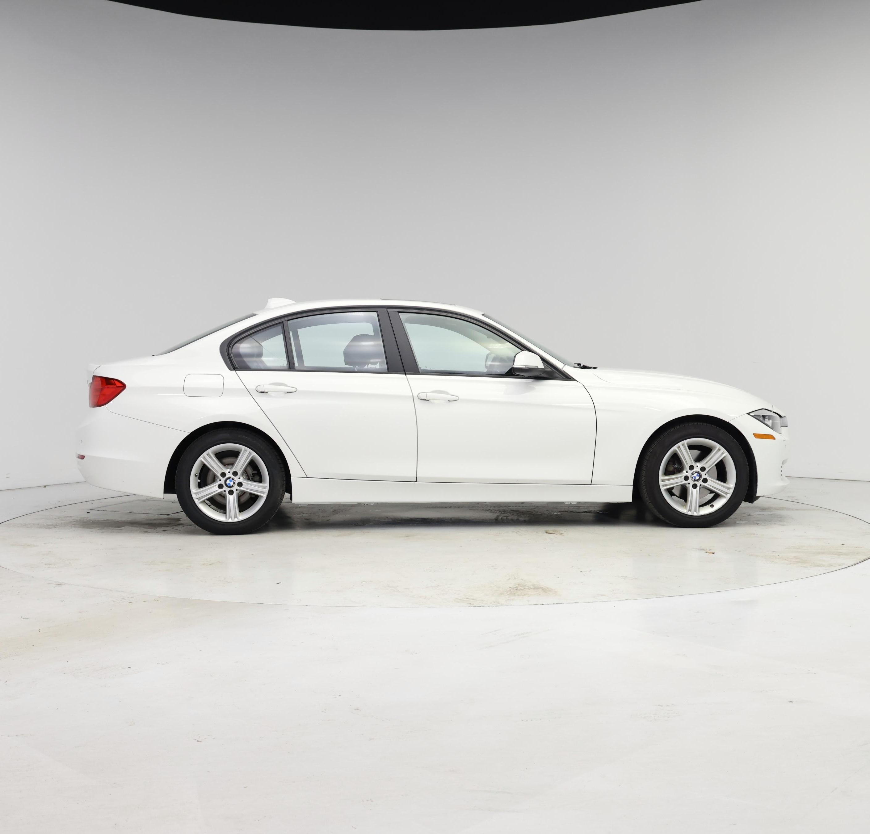 Thumbnail: 2015 BMW 3 Series - 7