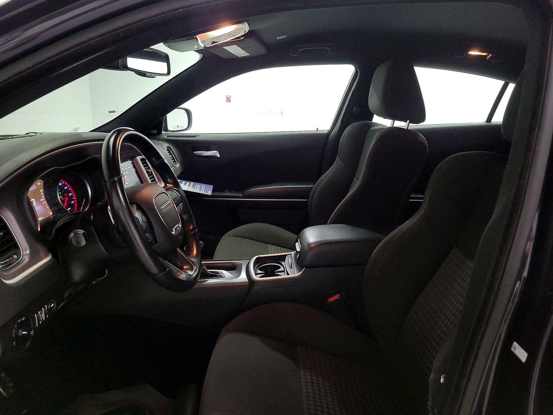 Thumbnail: 2019 Dodge Charger - 11
