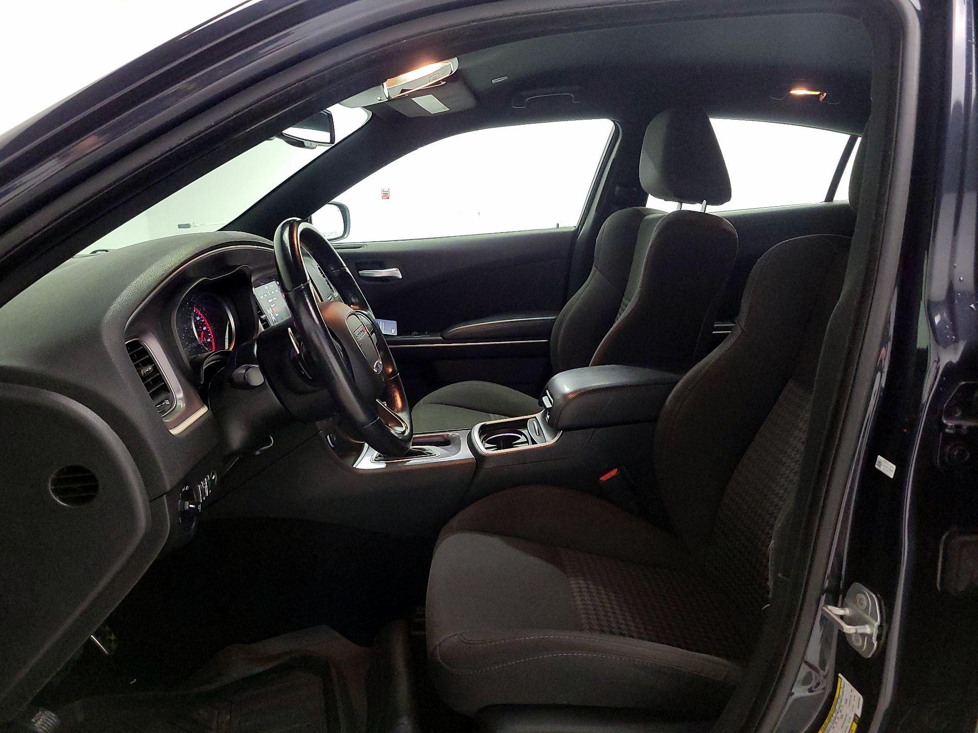 Thumbnail: 2019 Dodge Charger - 12