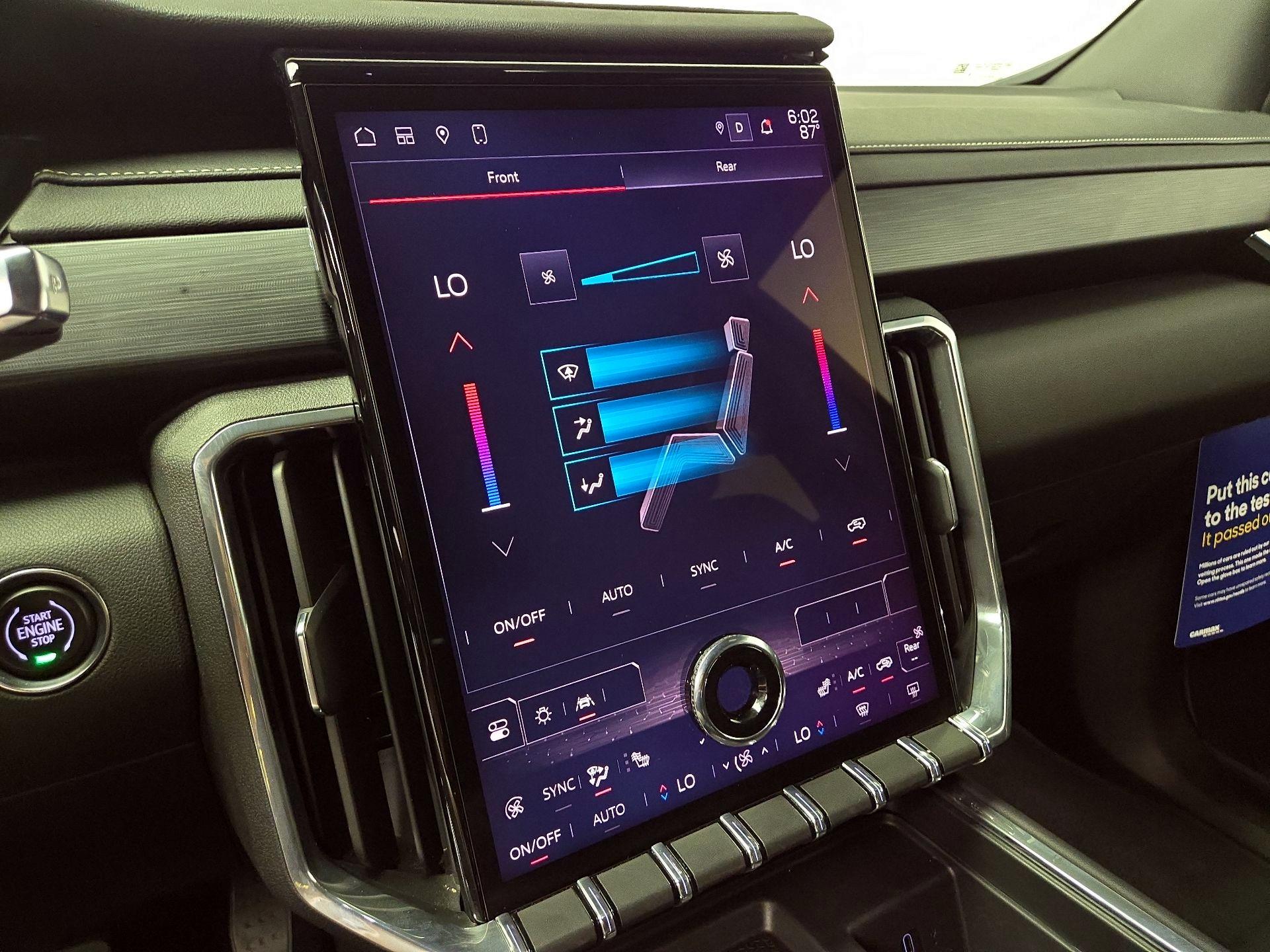 Thumbnail: 2024 GMC Acadia - 17