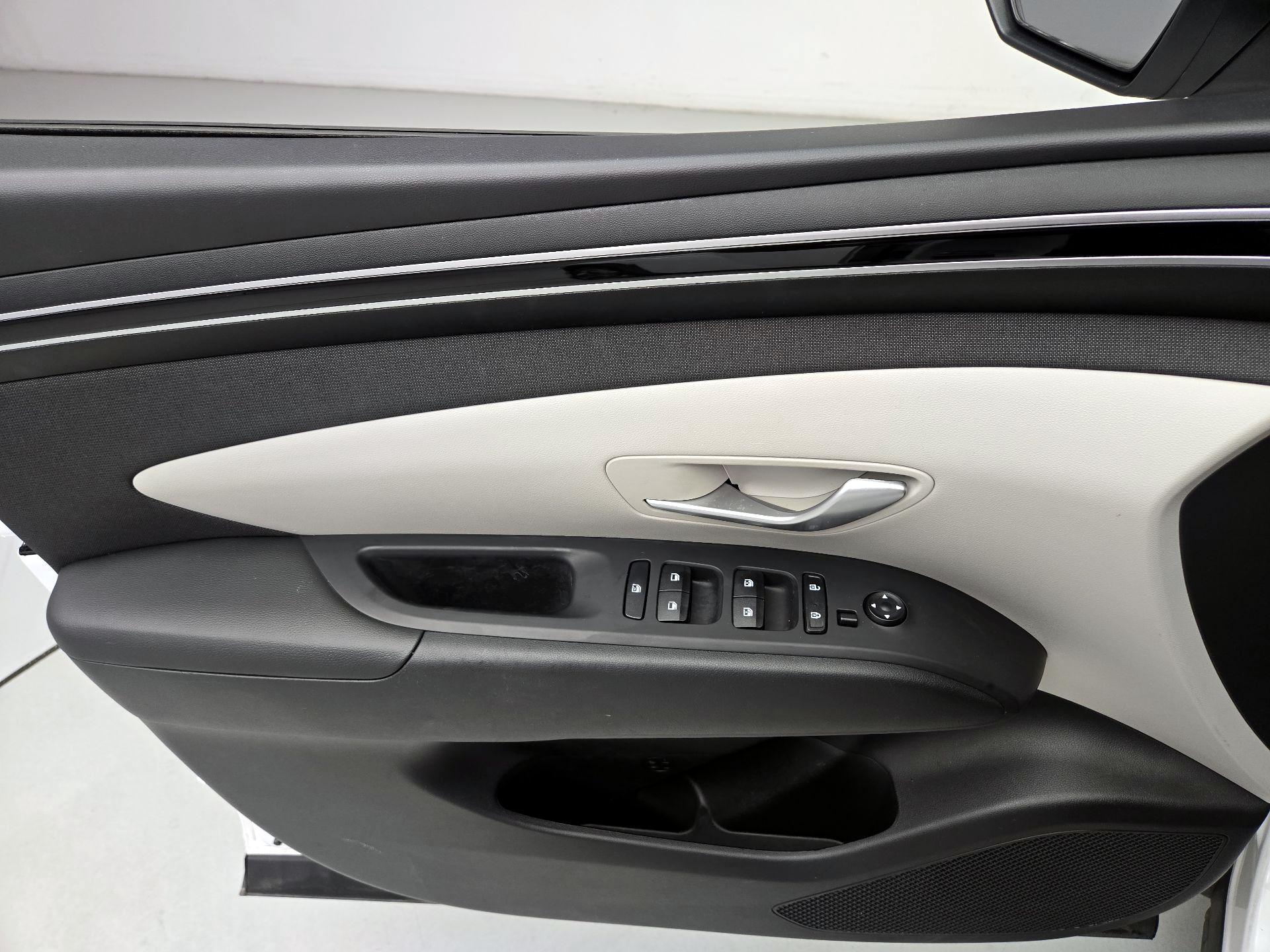 Thumbnail: 2024 Hyundai Tucson - 12