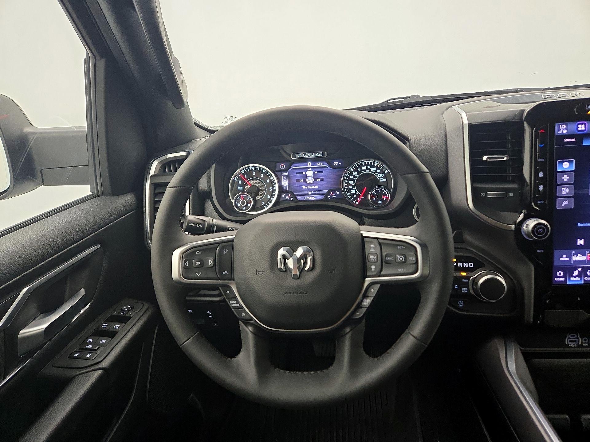 Thumbnail: 2025 RAM 1500 - 10