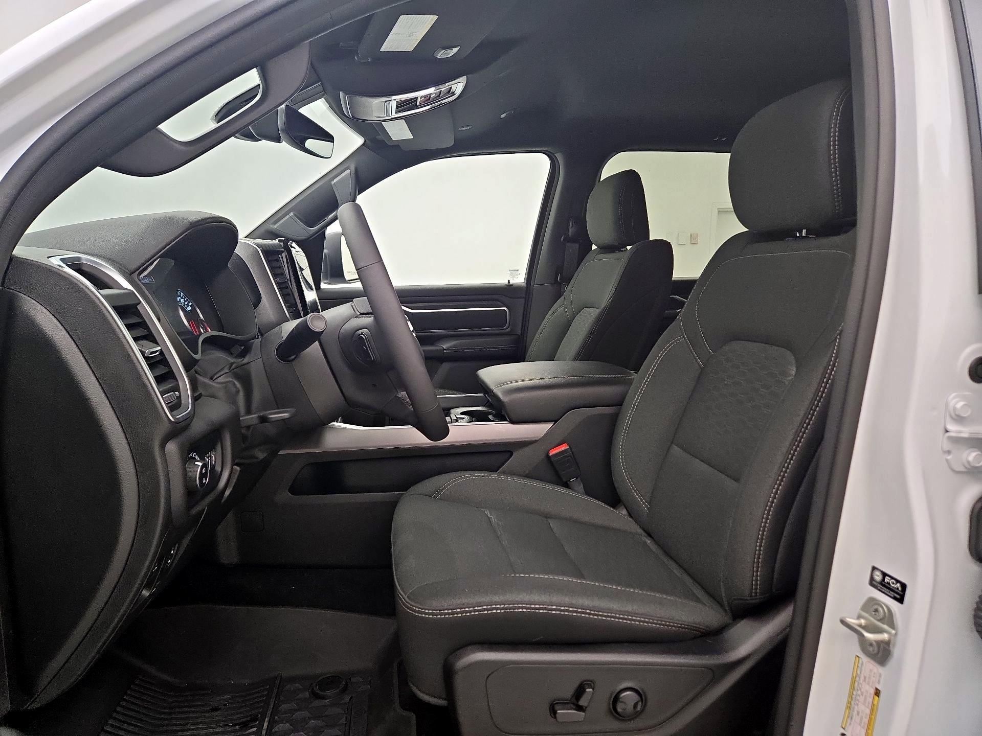Thumbnail: 2025 RAM 1500 - 11
