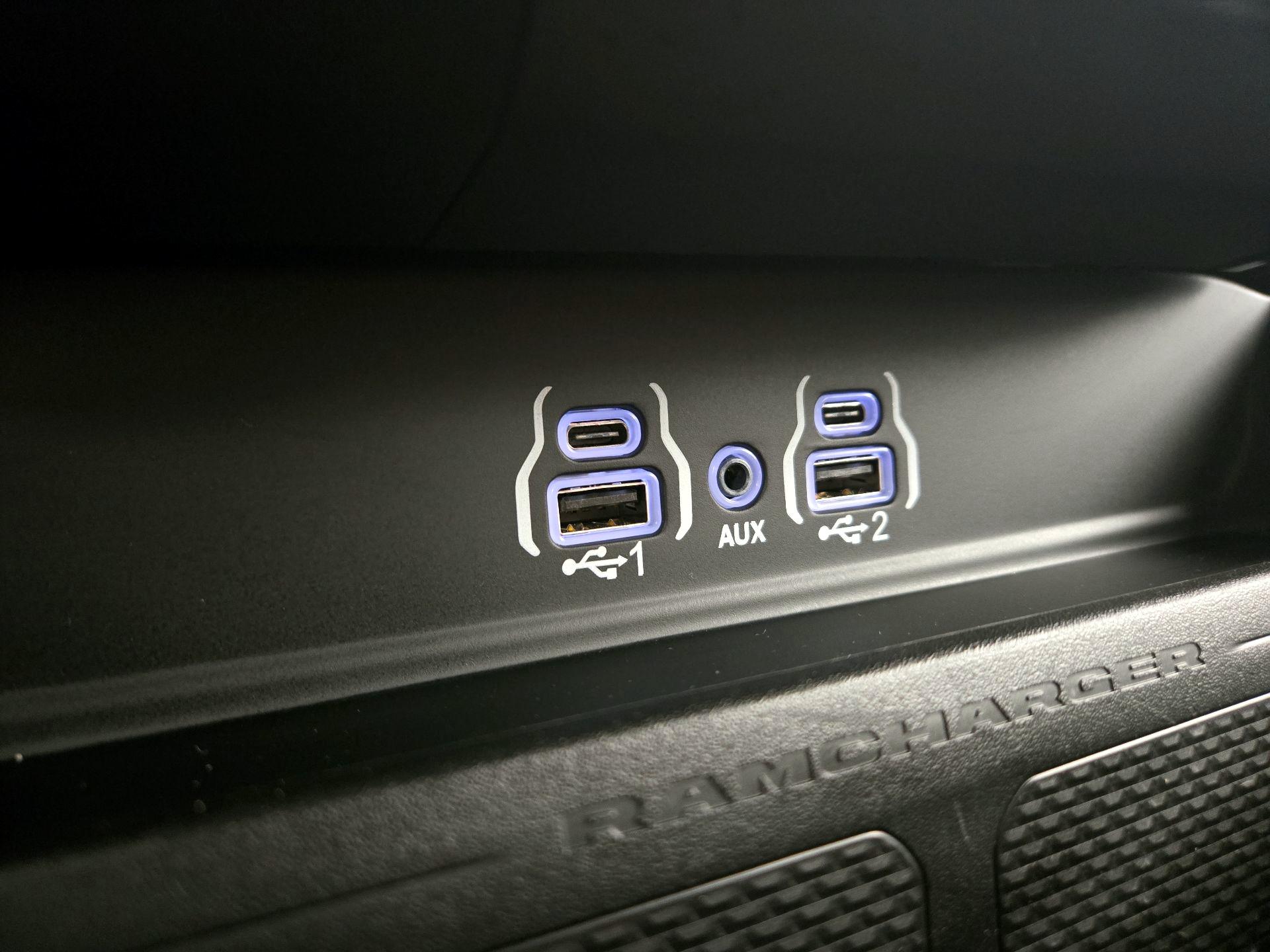 Thumbnail: 2025 RAM 1500 - 19