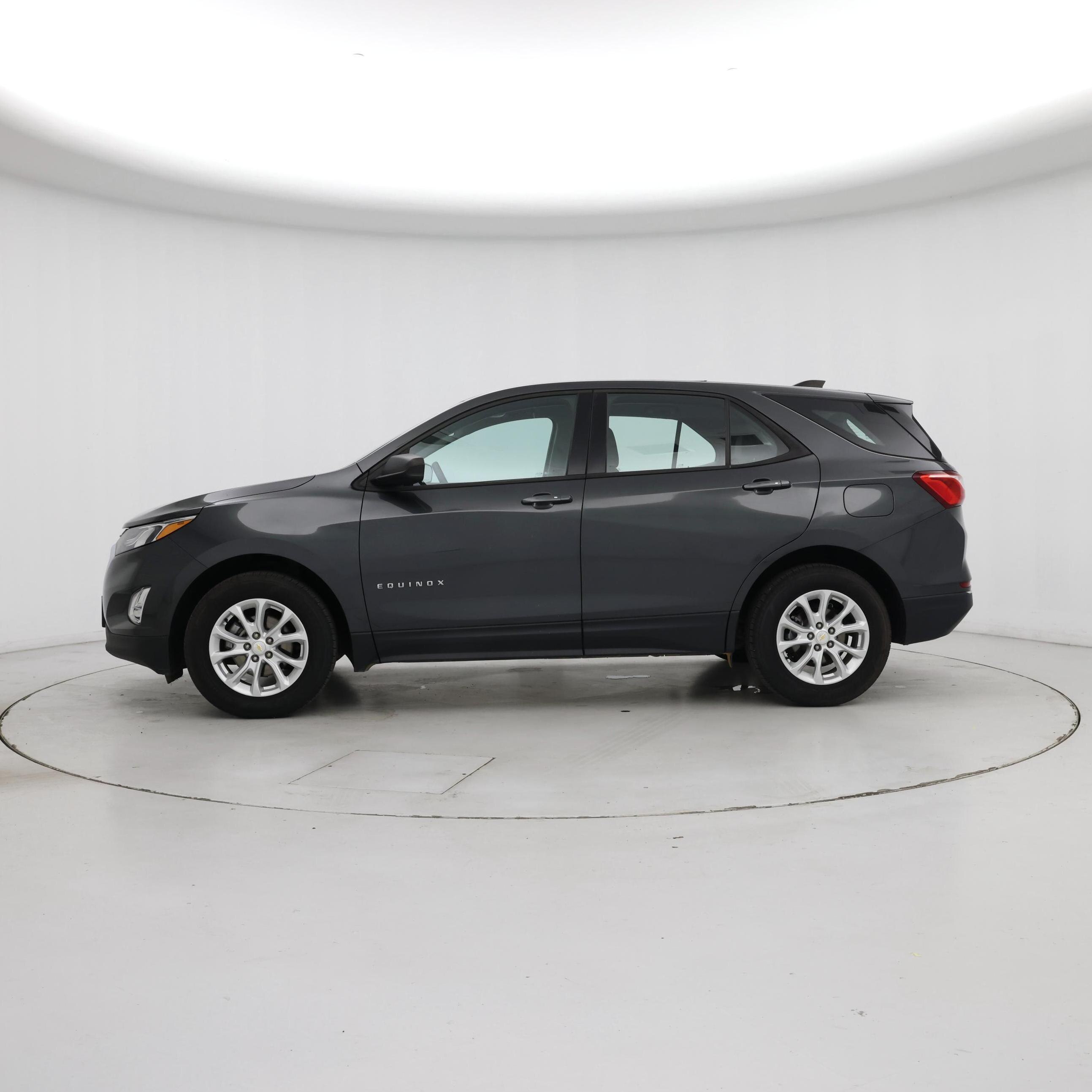 Thumbnail: 2018 Chevrolet Equinox - 3