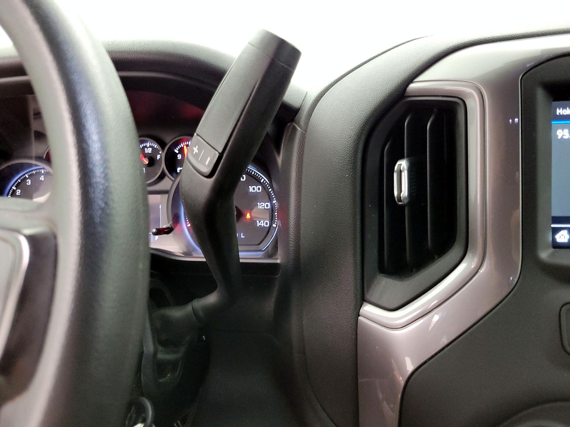 Thumbnail: 2019 Chevrolet Silverado 1500 - 17