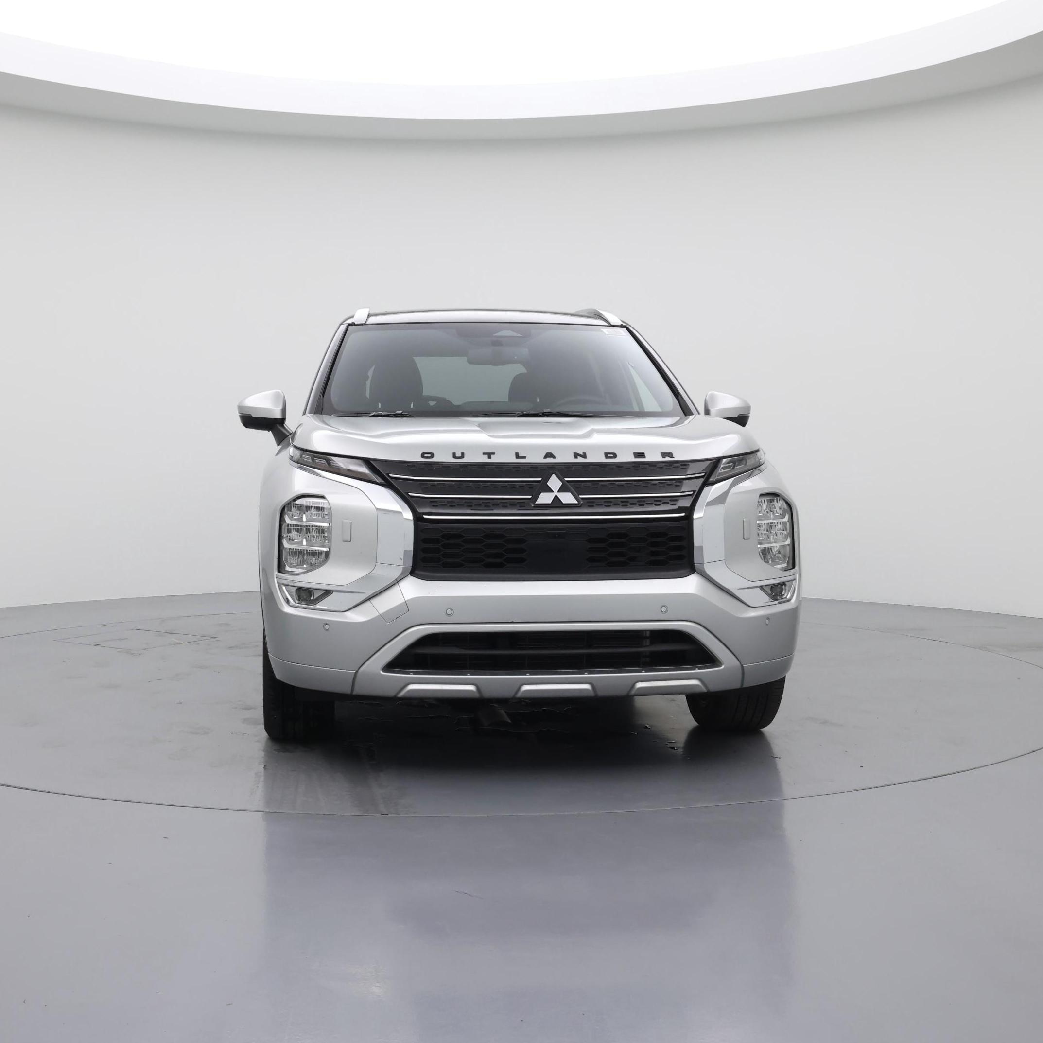 Thumbnail: 2024 Mitsubishi Outlander - 5
