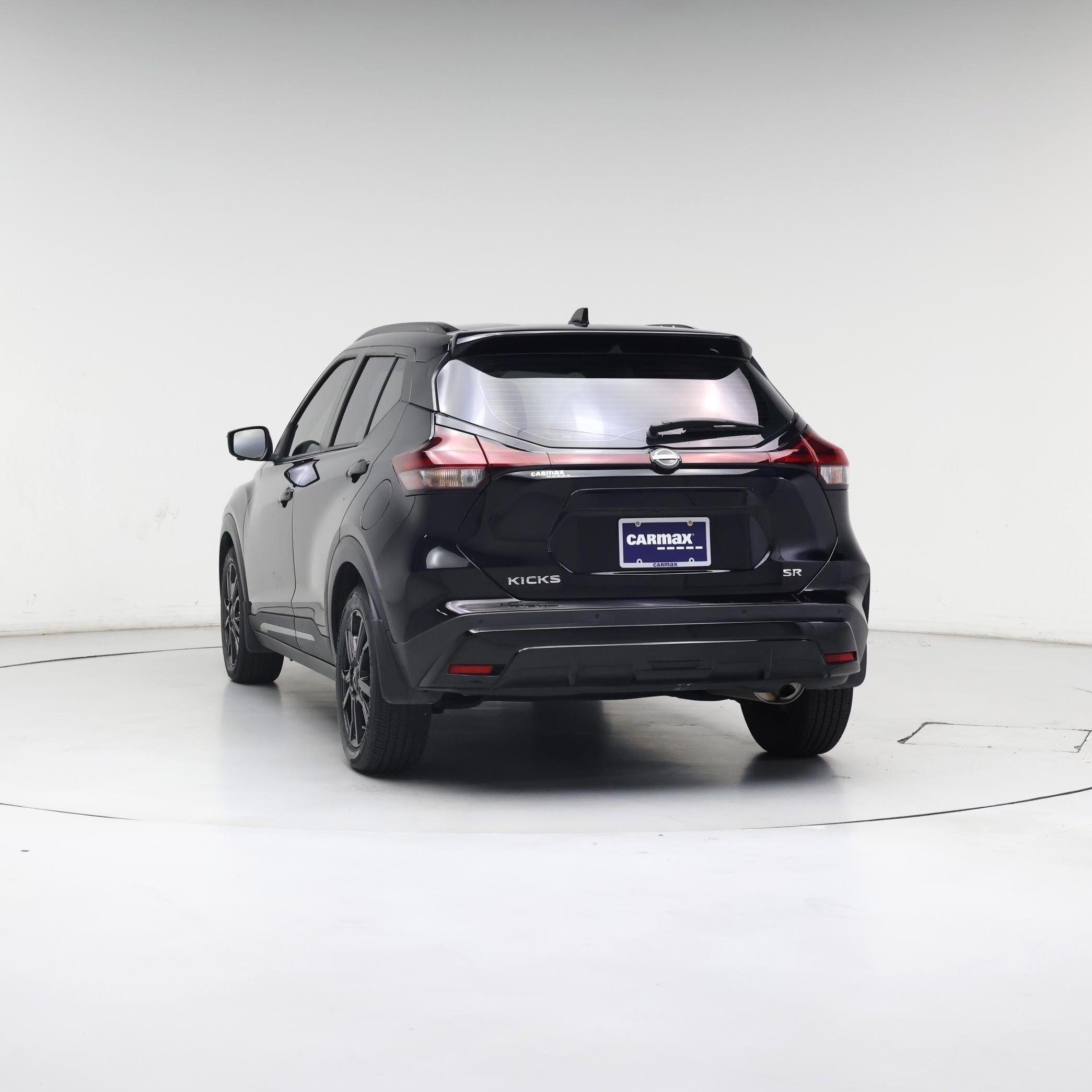 Thumbnail: 2023 Nissan Kicks - 6