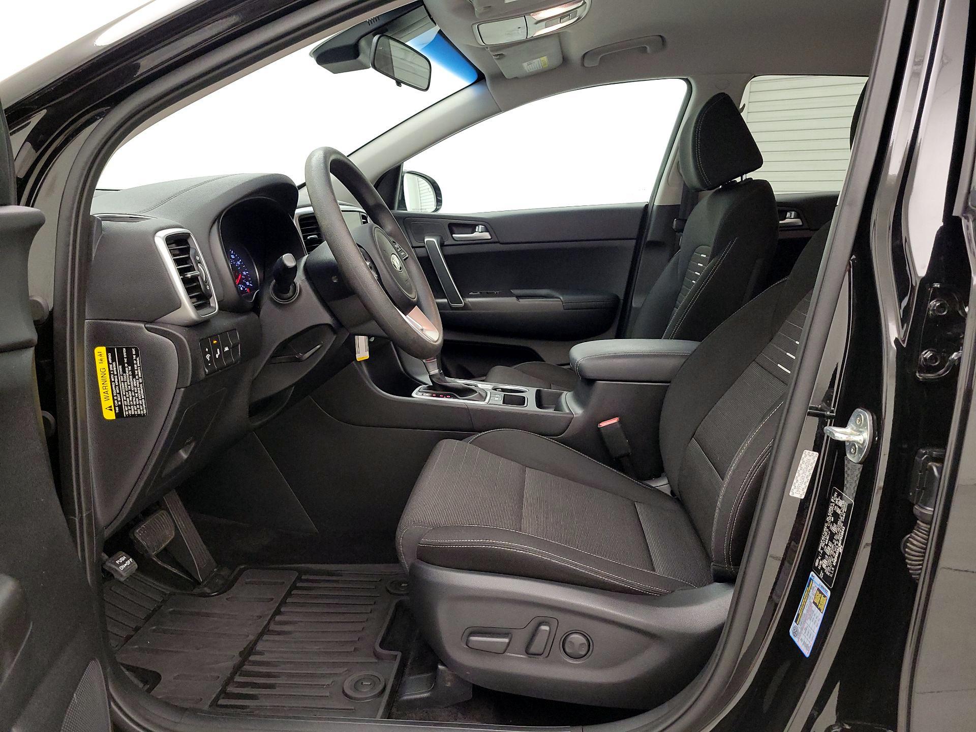 Thumbnail: 2021 Kia Sportage - 11