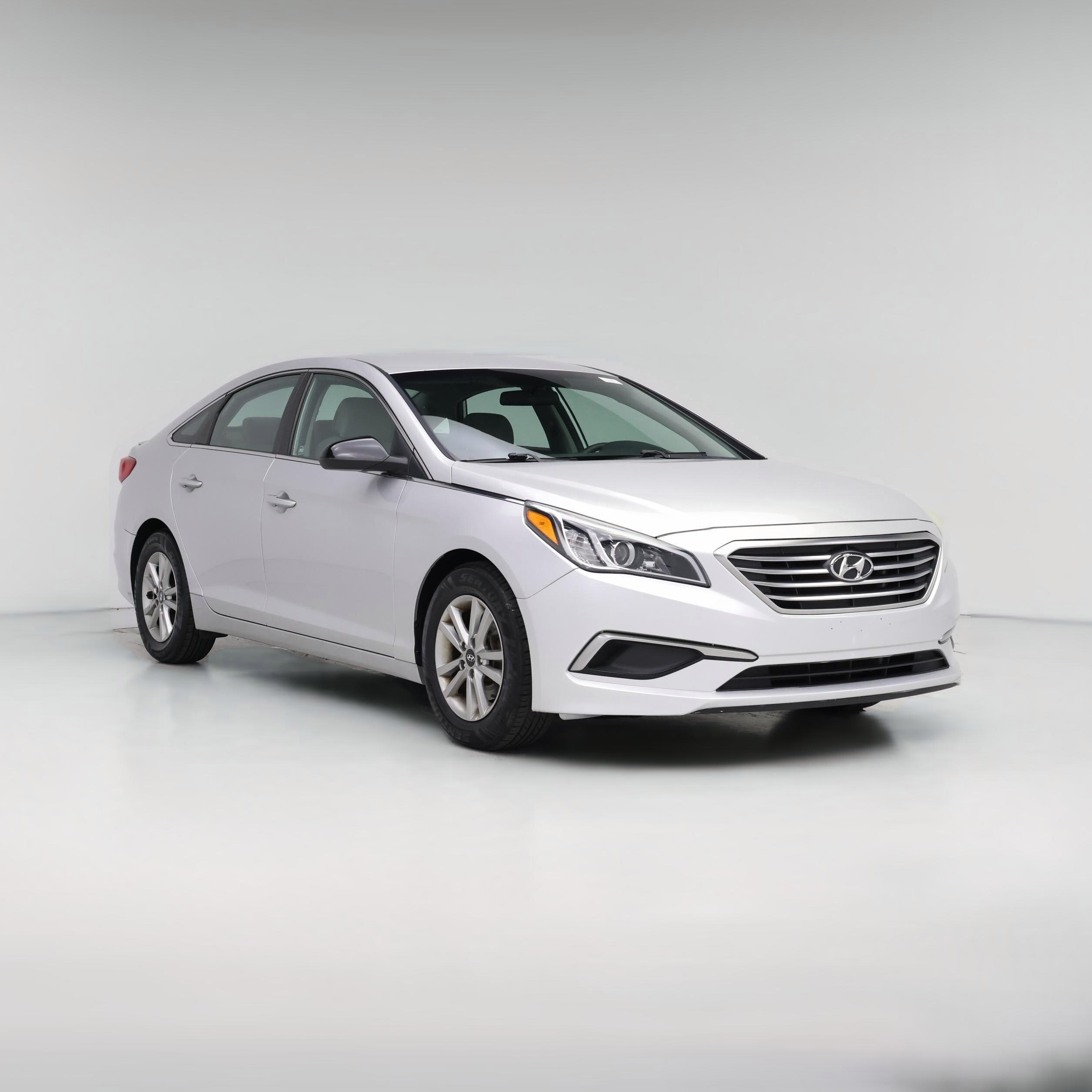 Thumbnail: 2016 Hyundai Sonata - 1