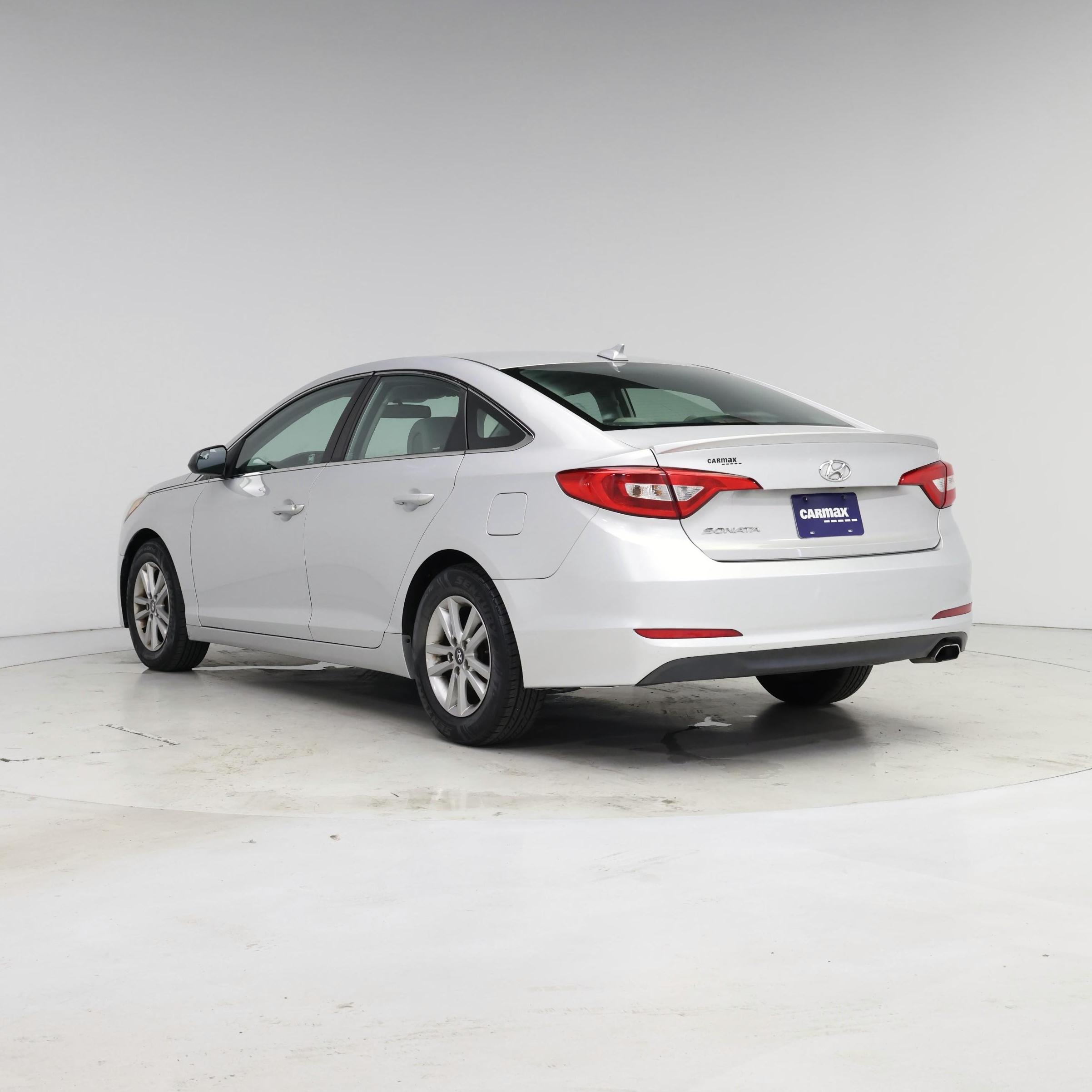 Thumbnail: 2016 Hyundai Sonata - 2