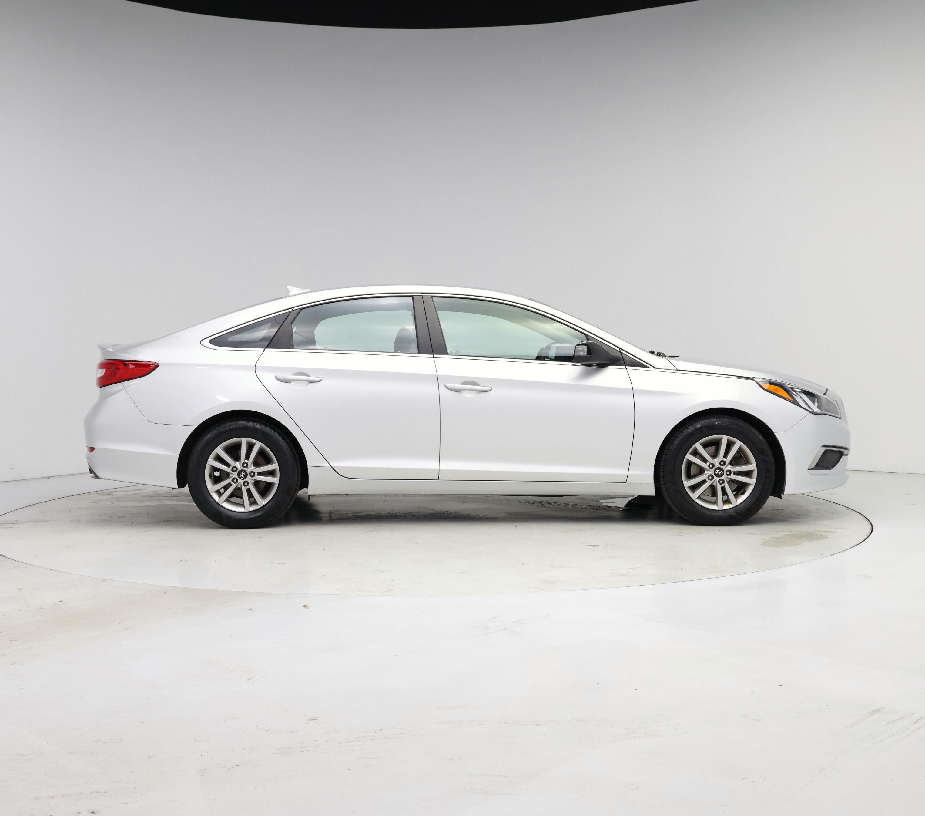 Thumbnail: 2016 Hyundai Sonata - 7