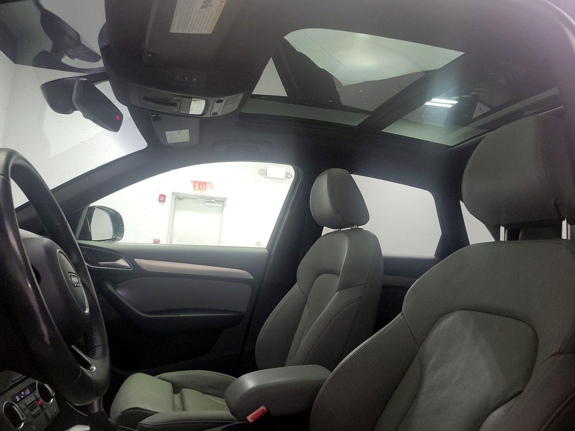 Thumbnail: 2018 Audi Q3 - 19
