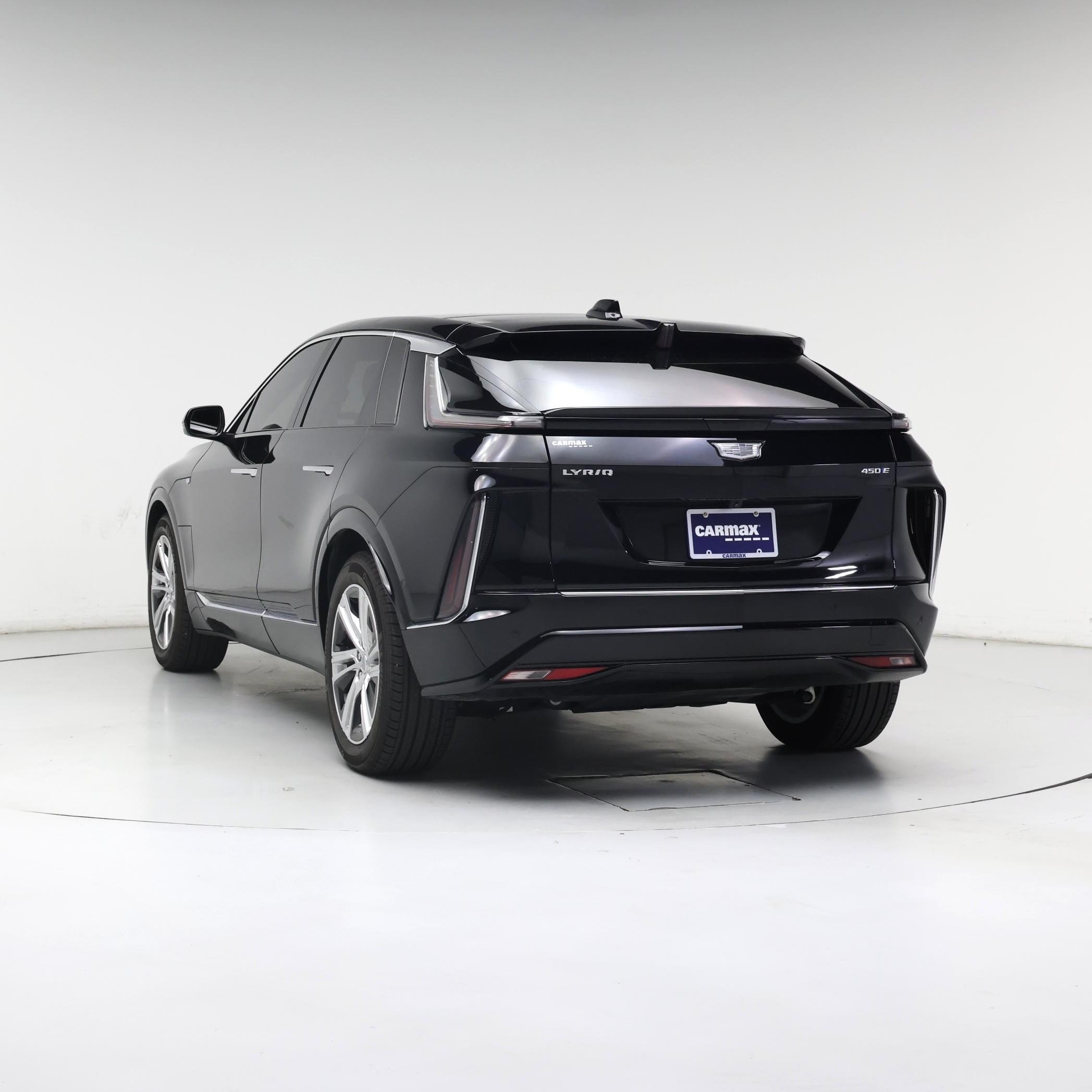 Thumbnail: 2024 Cadillac Lyriq - 2