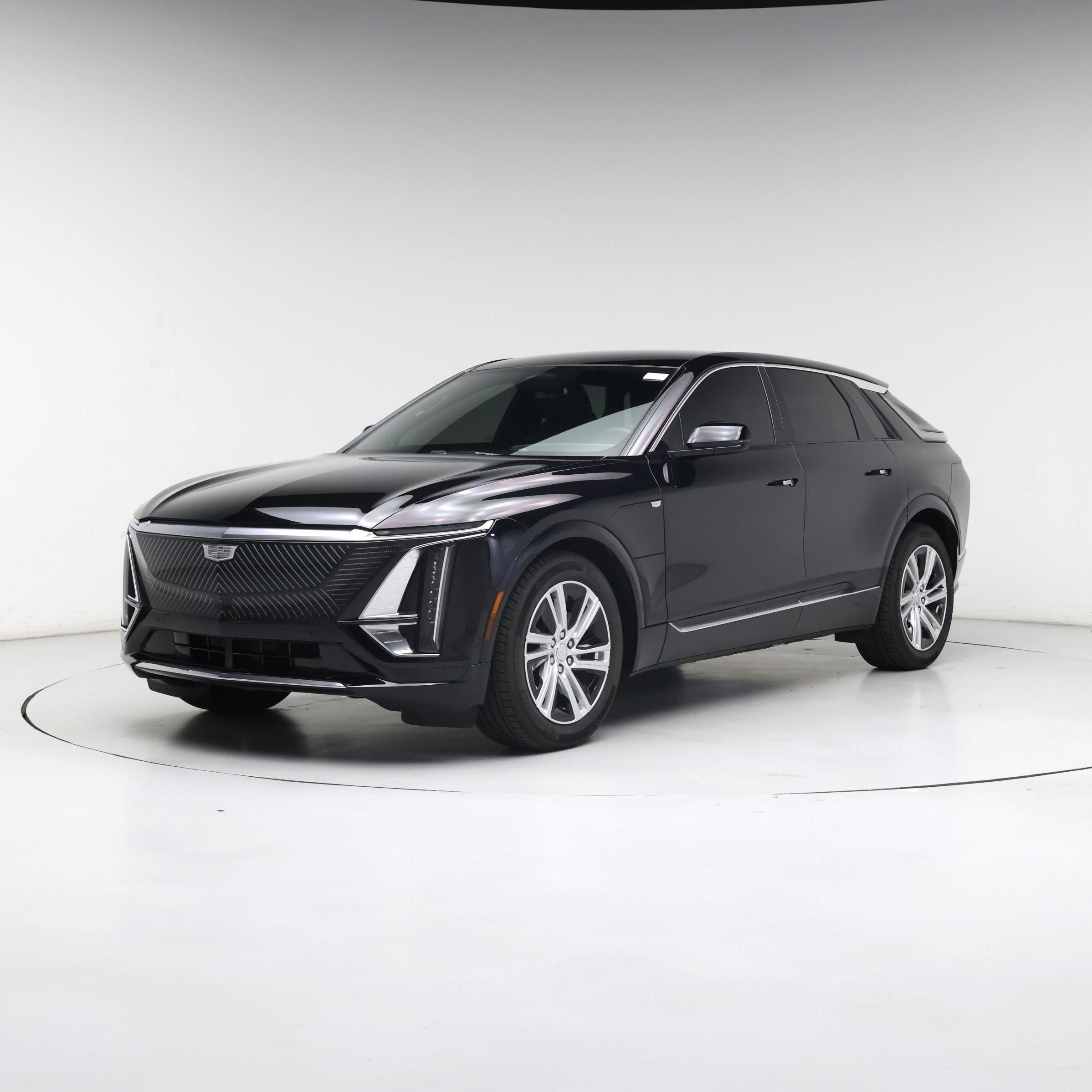 Thumbnail: 2024 Cadillac Lyriq - 4