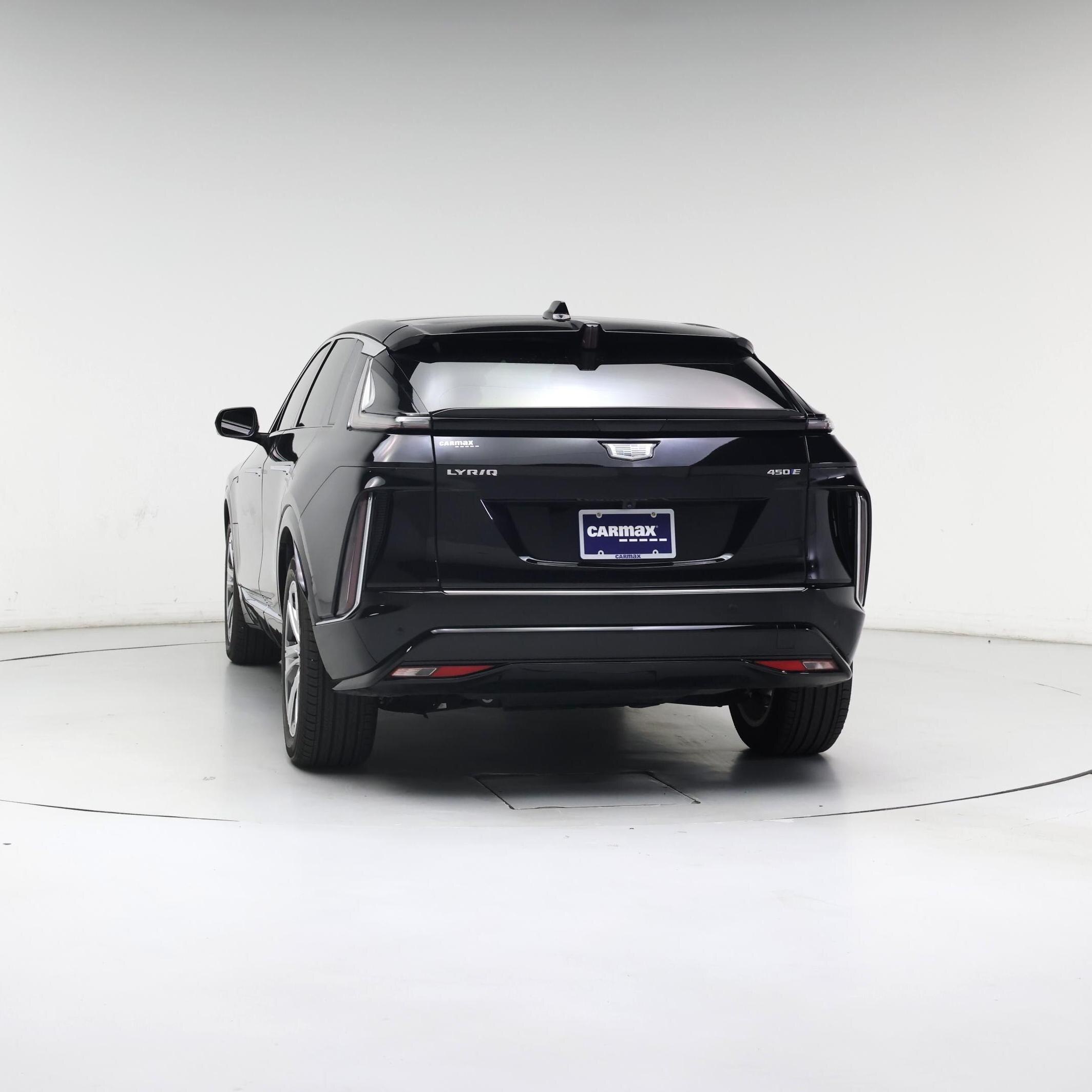 Thumbnail: 2024 Cadillac Lyriq - 6