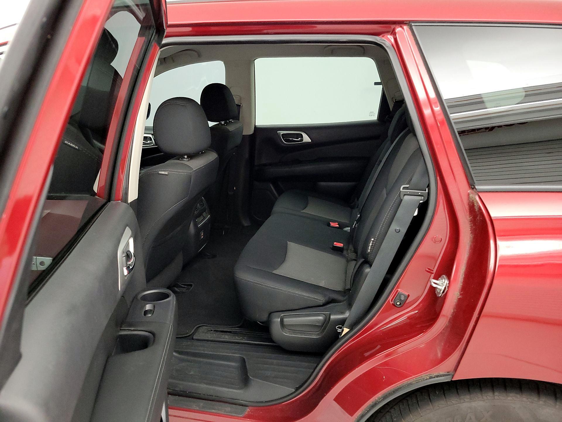 Thumbnail: 2018 Nissan Pathfinder - 19