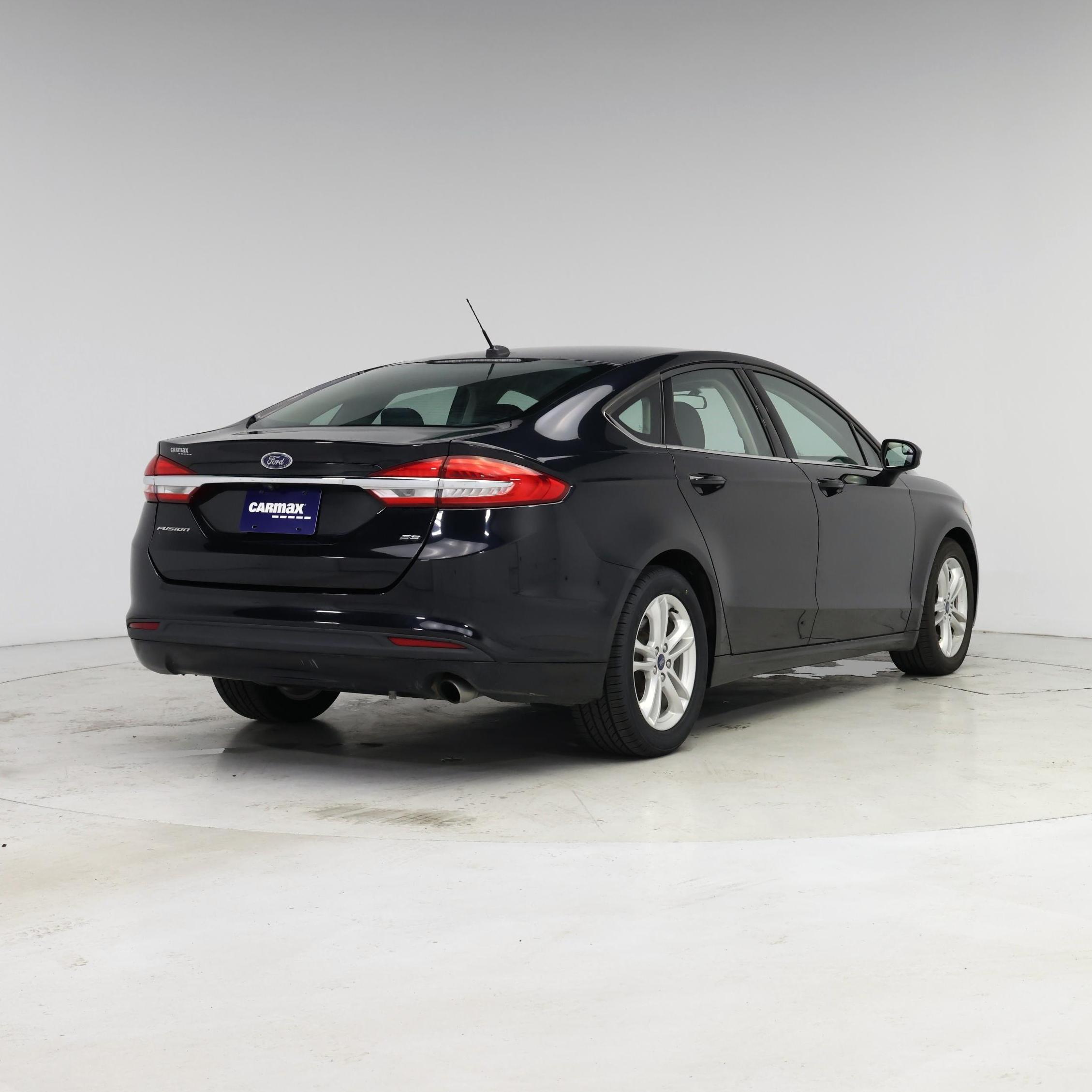 Thumbnail: 2018 Ford Fusion - 8