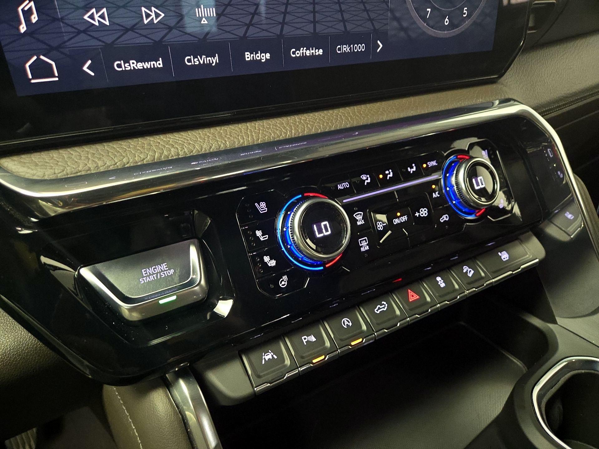 Thumbnail: 2024 GMC Sierra 1500 - 17