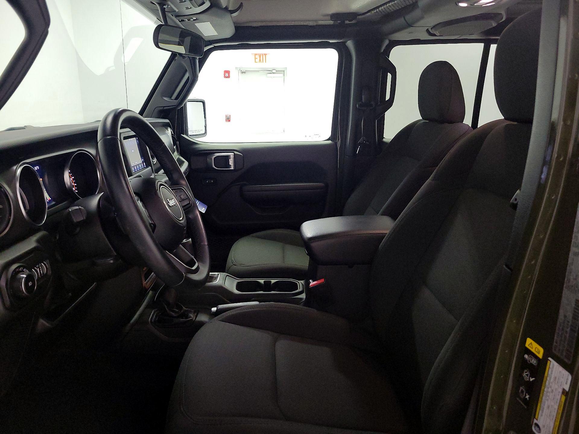 Thumbnail: 2021 Jeep Wrangler - 11