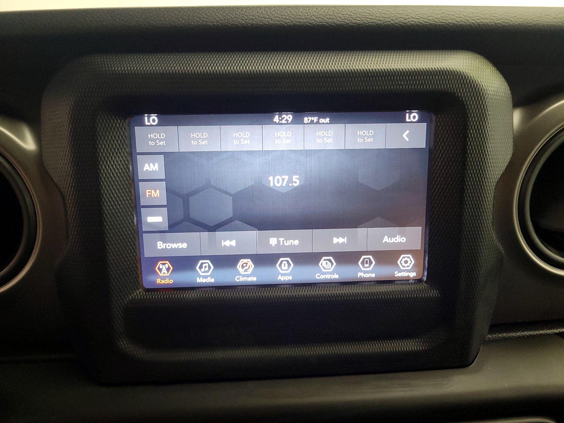 Thumbnail: 2021 Jeep Wrangler - 15