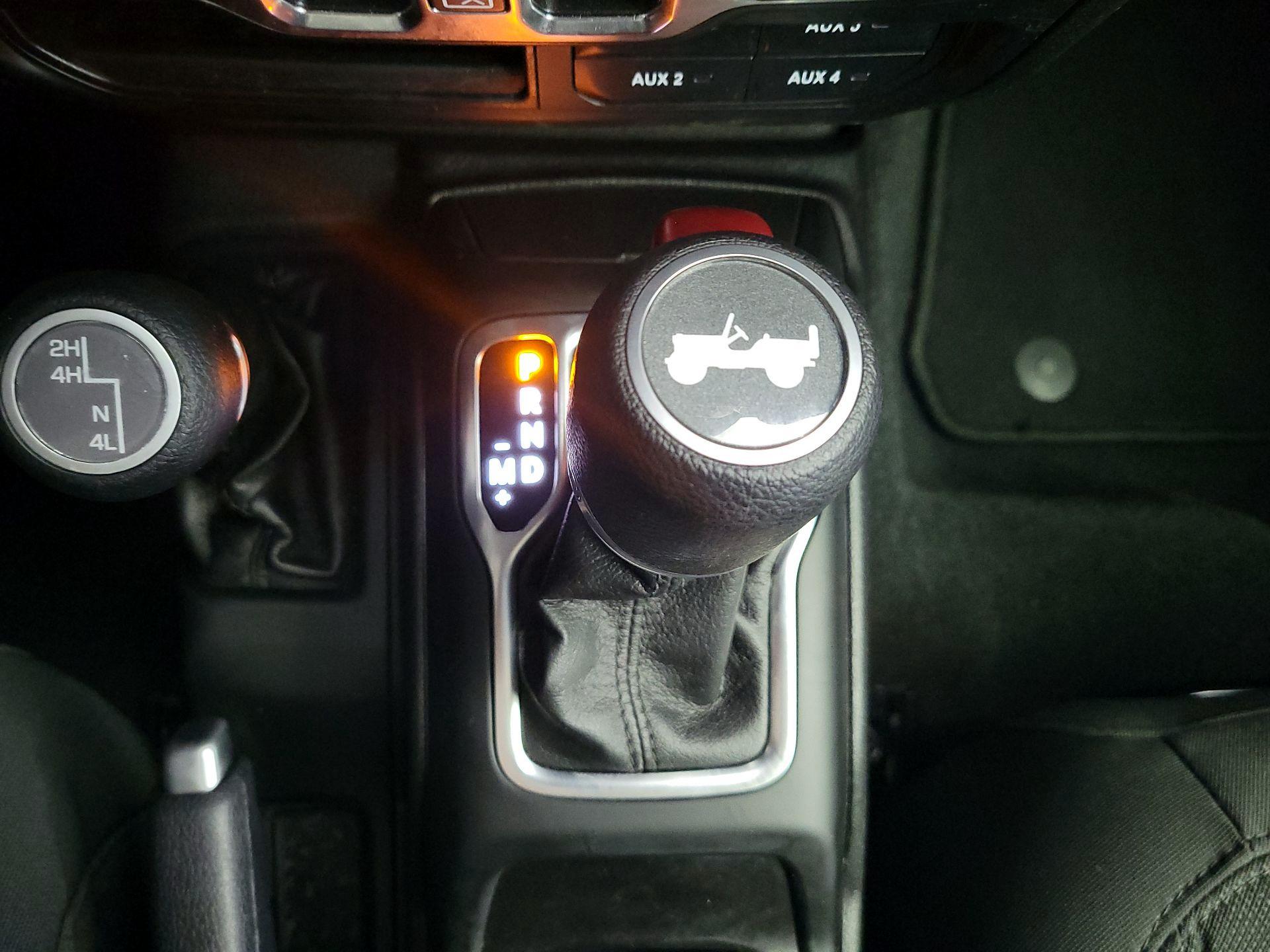 Thumbnail: 2021 Jeep Wrangler - 17