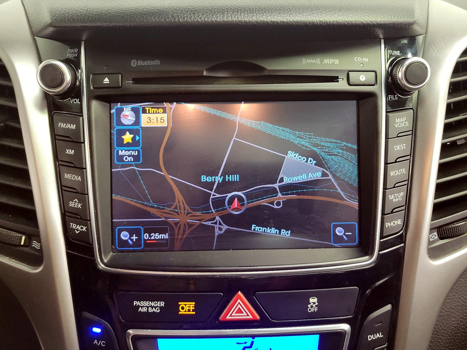 Thumbnail: 2014 Hyundai Elantra - 14