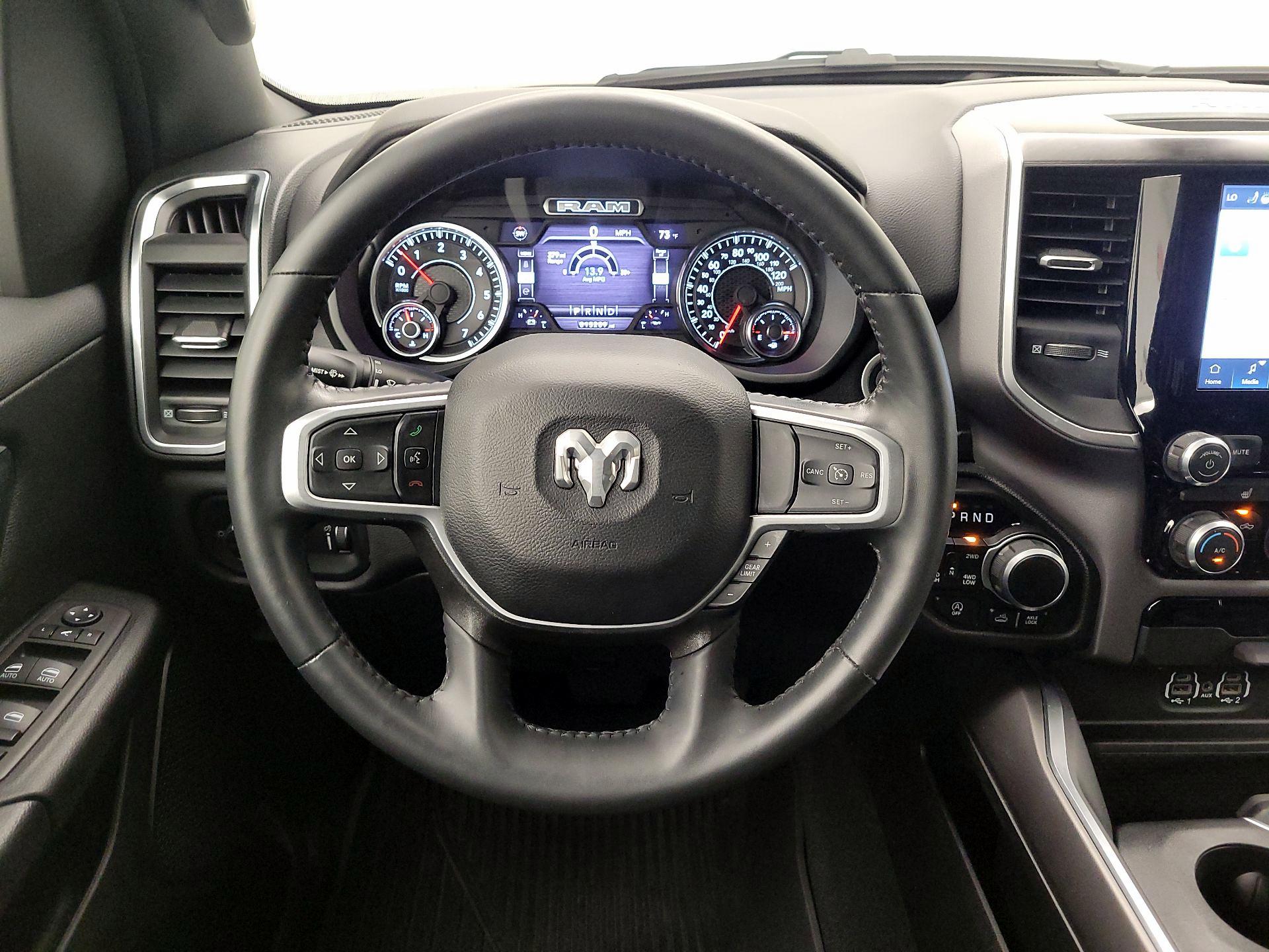 Thumbnail: 2024 RAM 1500 - 10