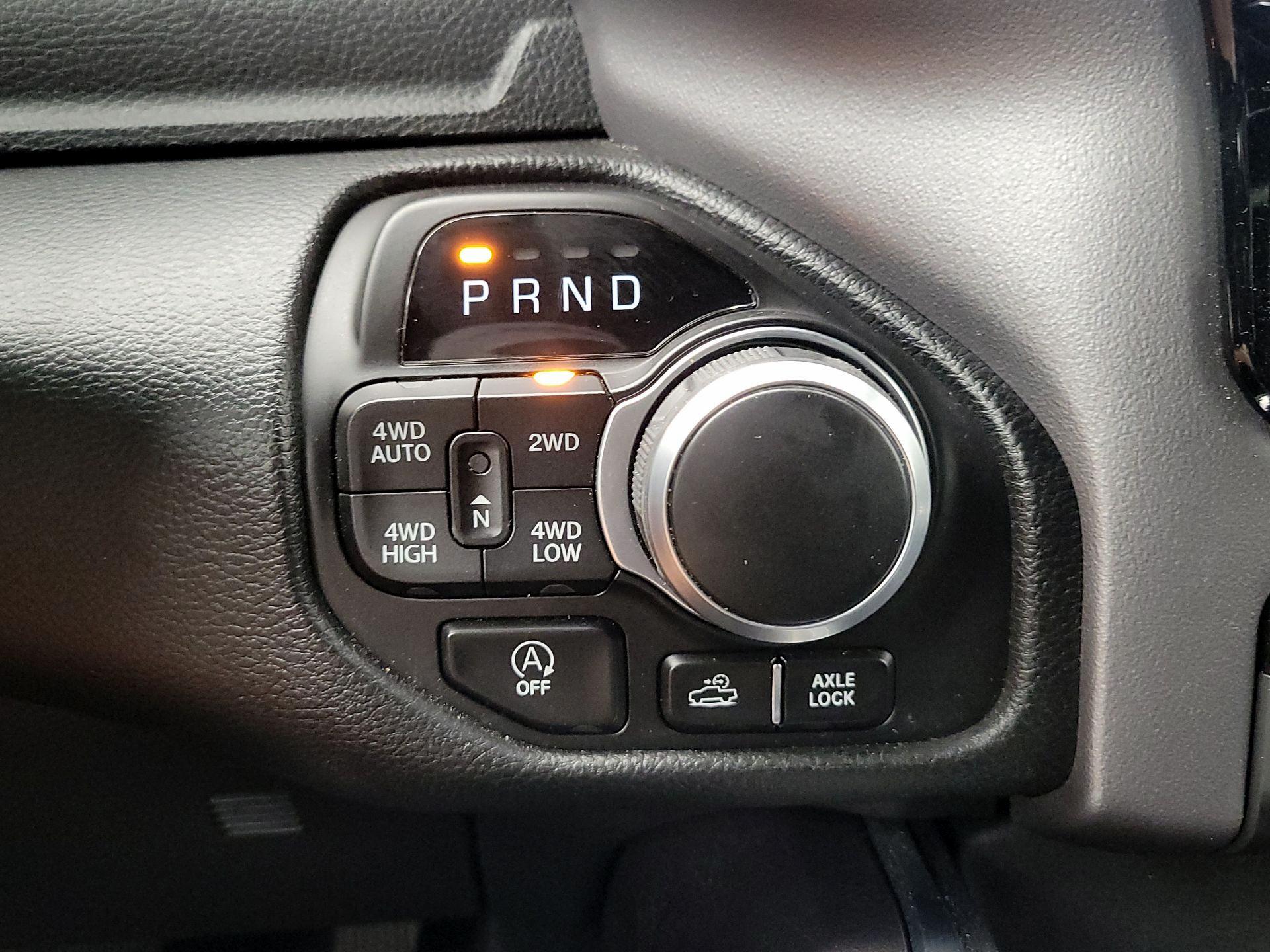Thumbnail: 2024 RAM 1500 - 18