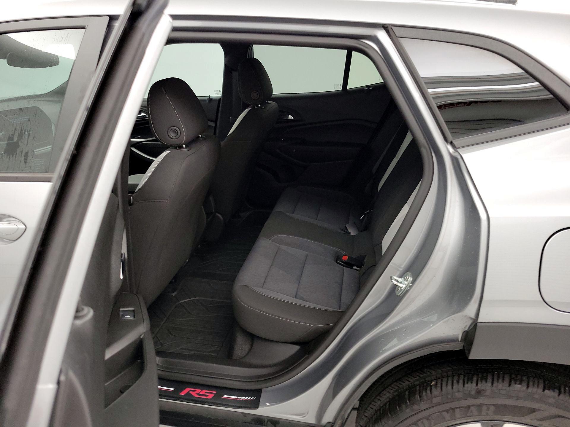 Thumbnail: 2024 Chevrolet Trax - 19