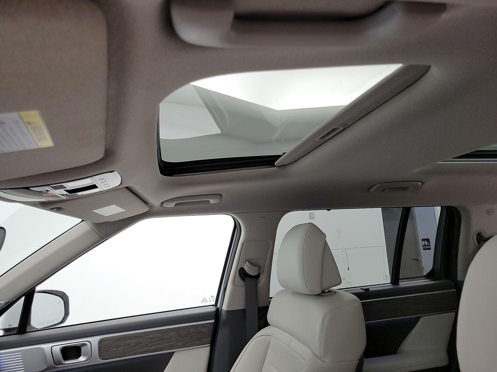 Thumbnail: 2024 Hyundai Santa Fe - 20
