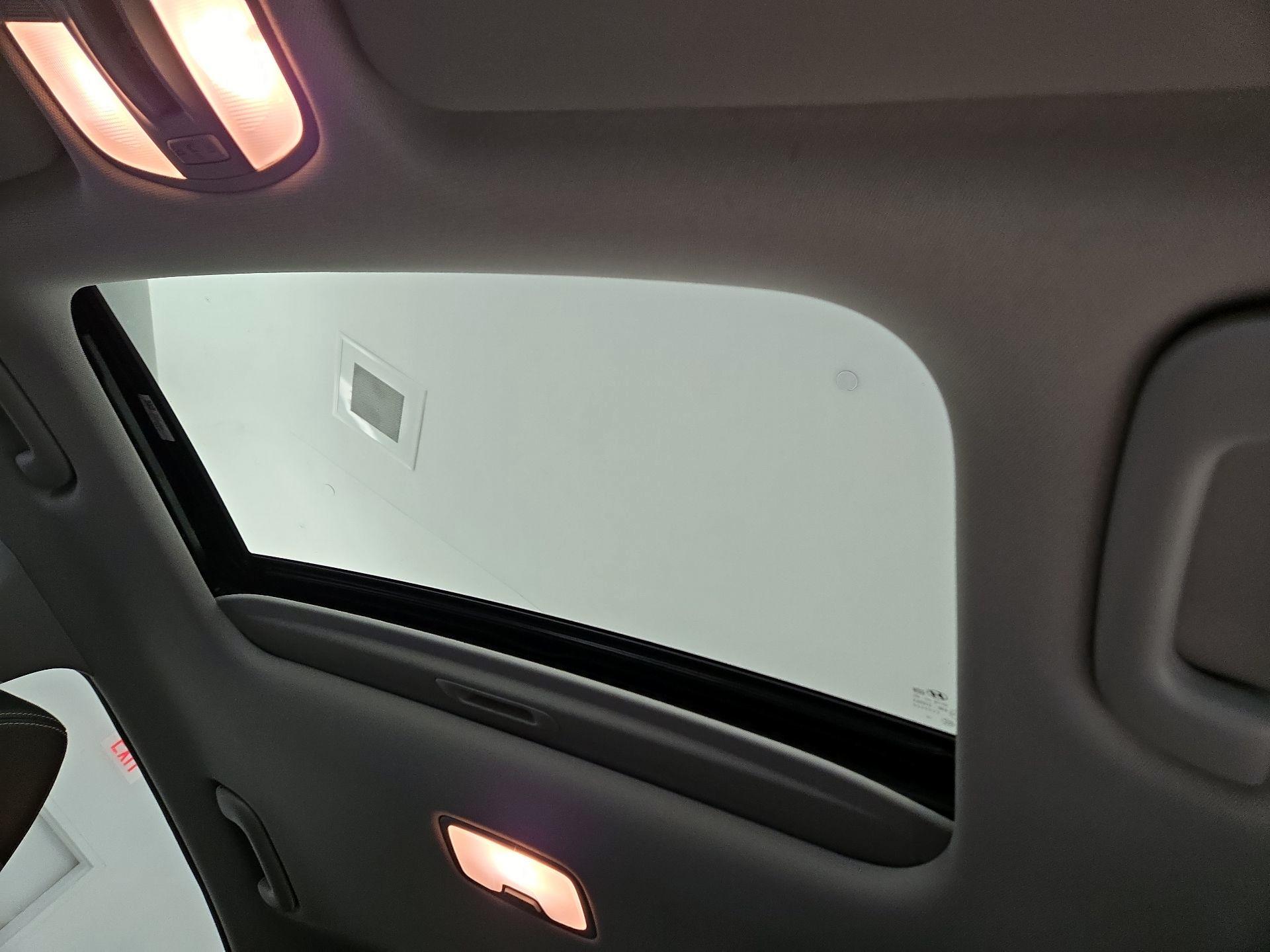 Thumbnail: 2021 Hyundai Kona - 19