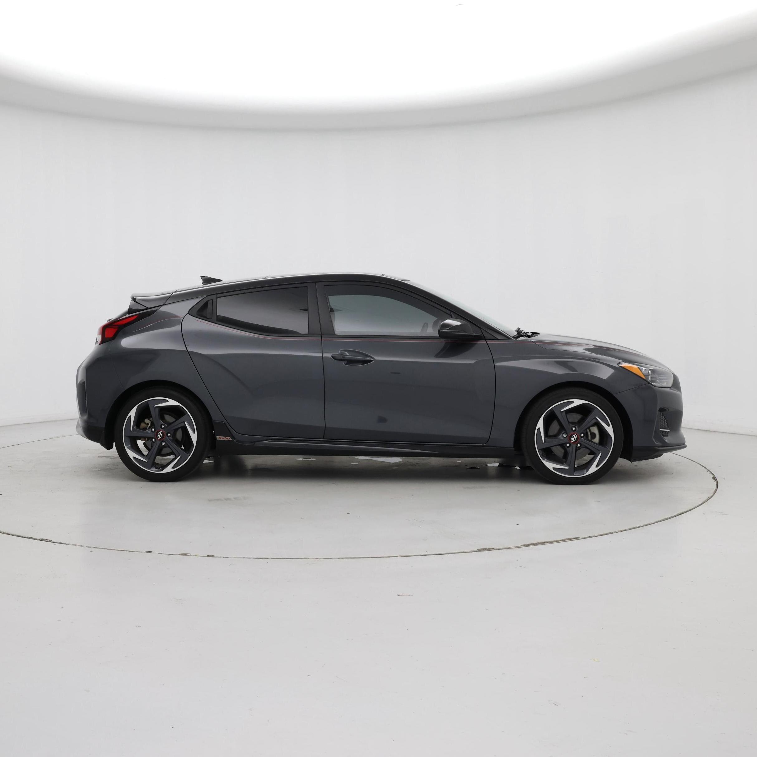 Thumbnail: 2020 Hyundai Veloster - 7